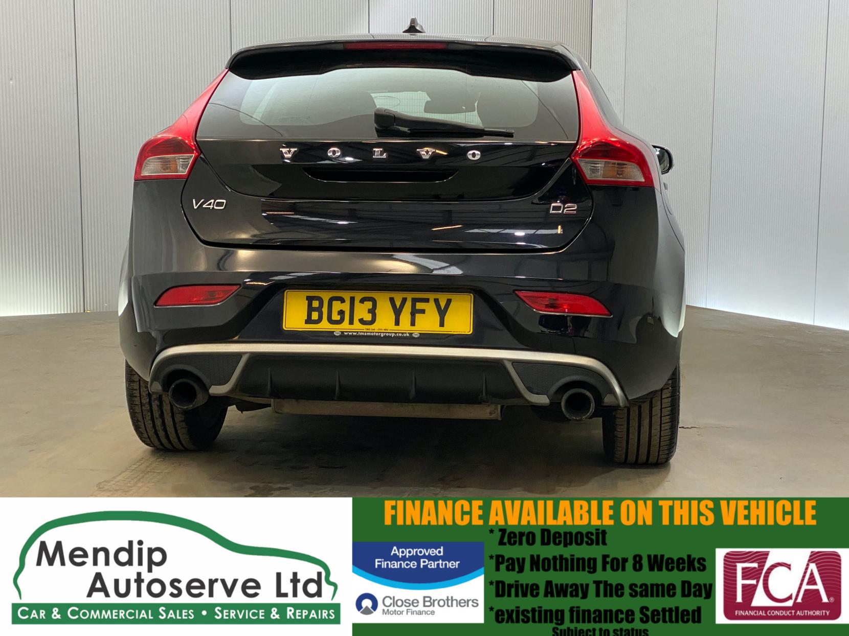 Volvo V40 1.6 D2 R-Design Hatchback 5dr Diesel Manual Euro 5 (s/s) (115 ps)