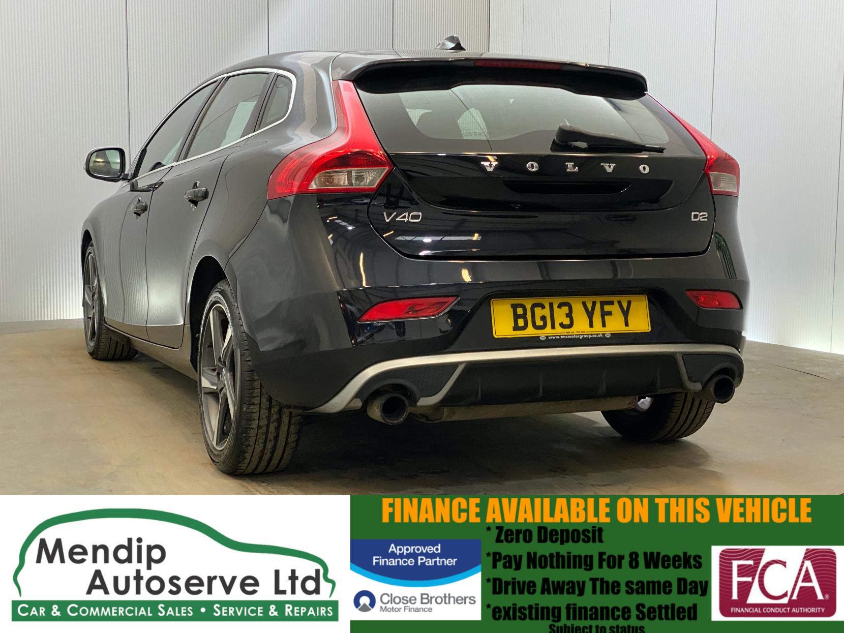 Volvo V40 1.6 D2 R-Design Hatchback 5dr Diesel Manual Euro 5 (s/s) (115 ps)