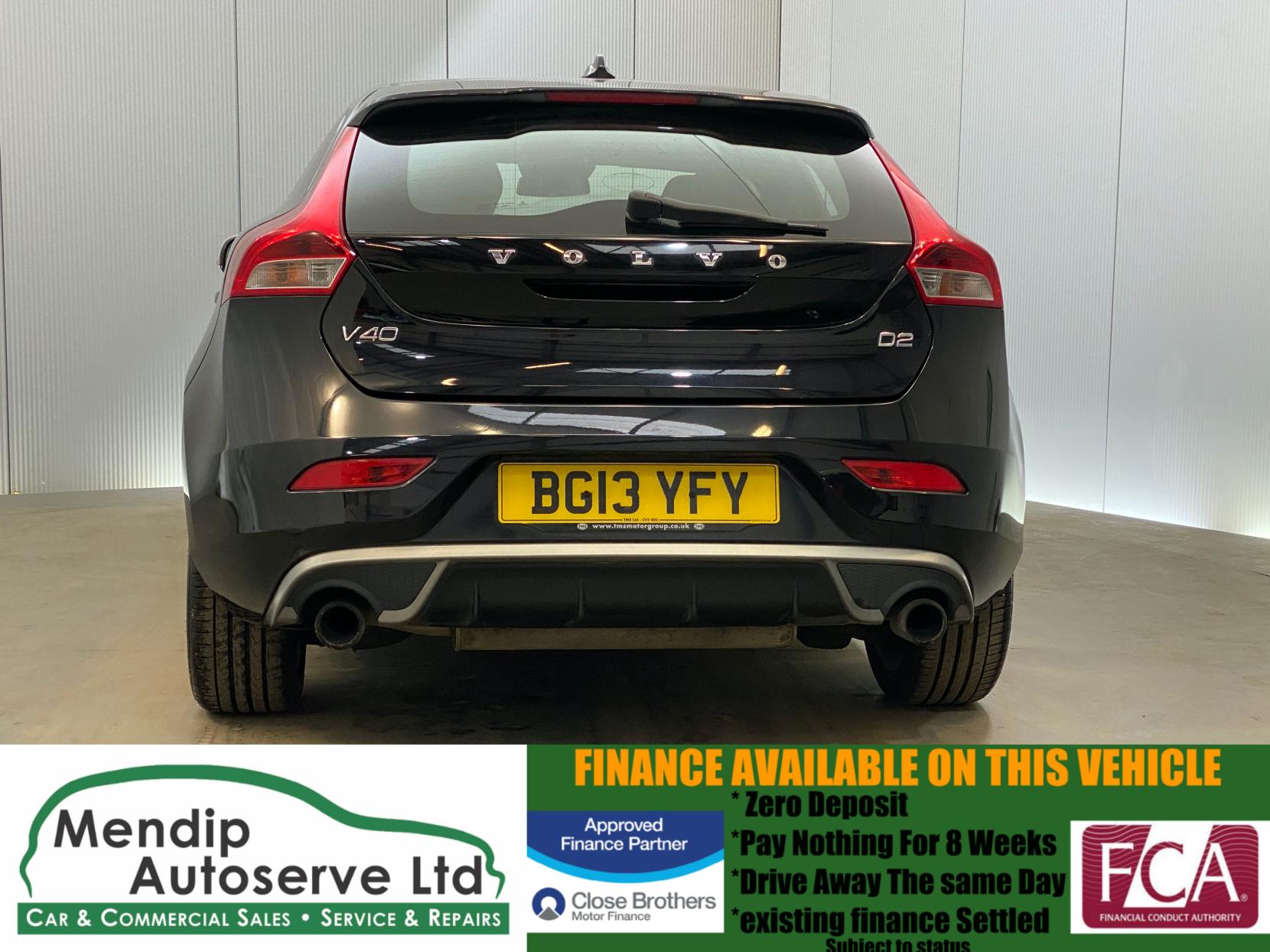 Volvo V40 1.6 D2 R-Design Hatchback 5dr Diesel Manual Euro 5 (s/s) (115 ps)