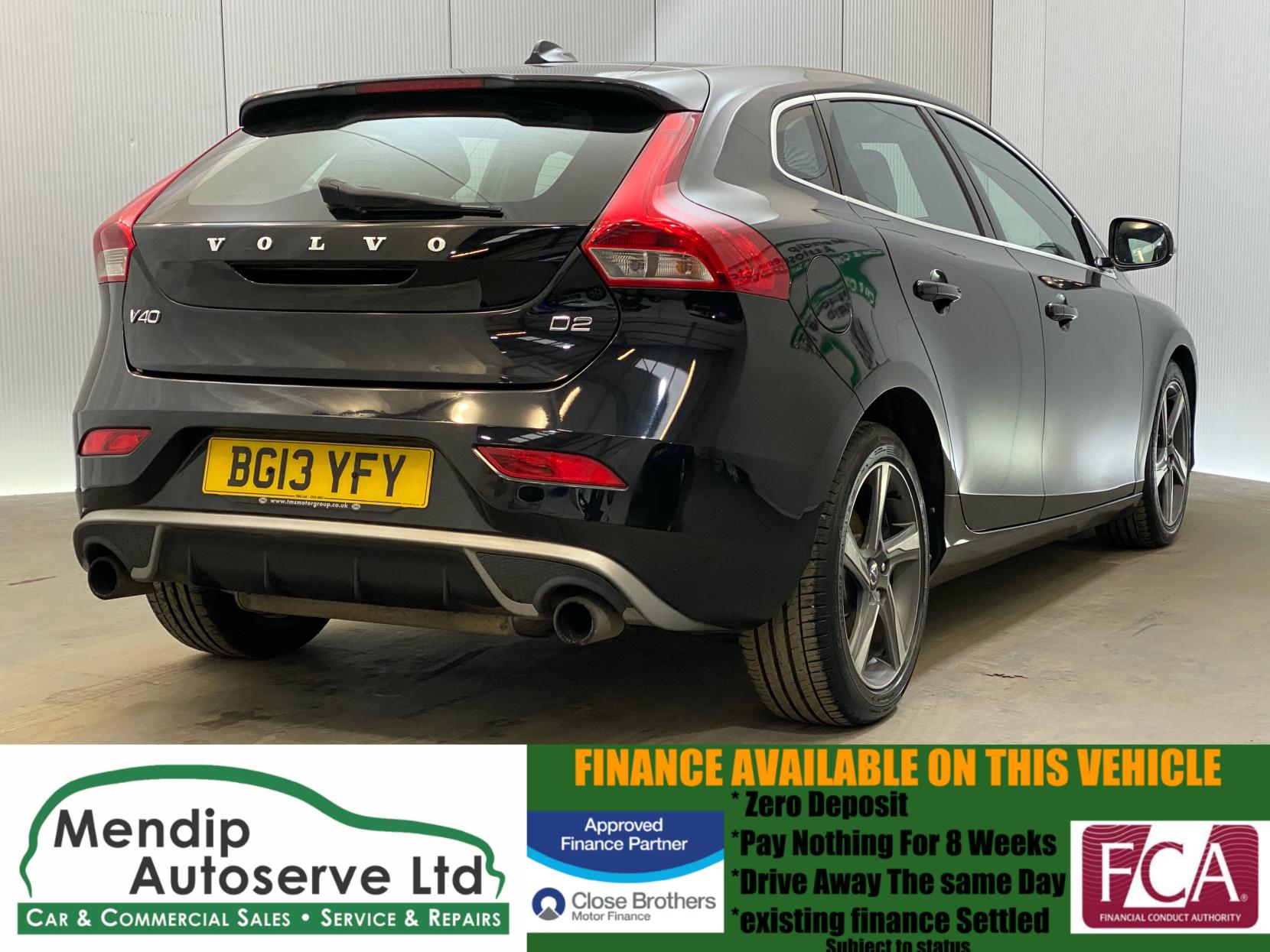 Volvo V40 1.6 D2 R-Design Hatchback 5dr Diesel Manual Euro 5 (s/s) (115 ps)