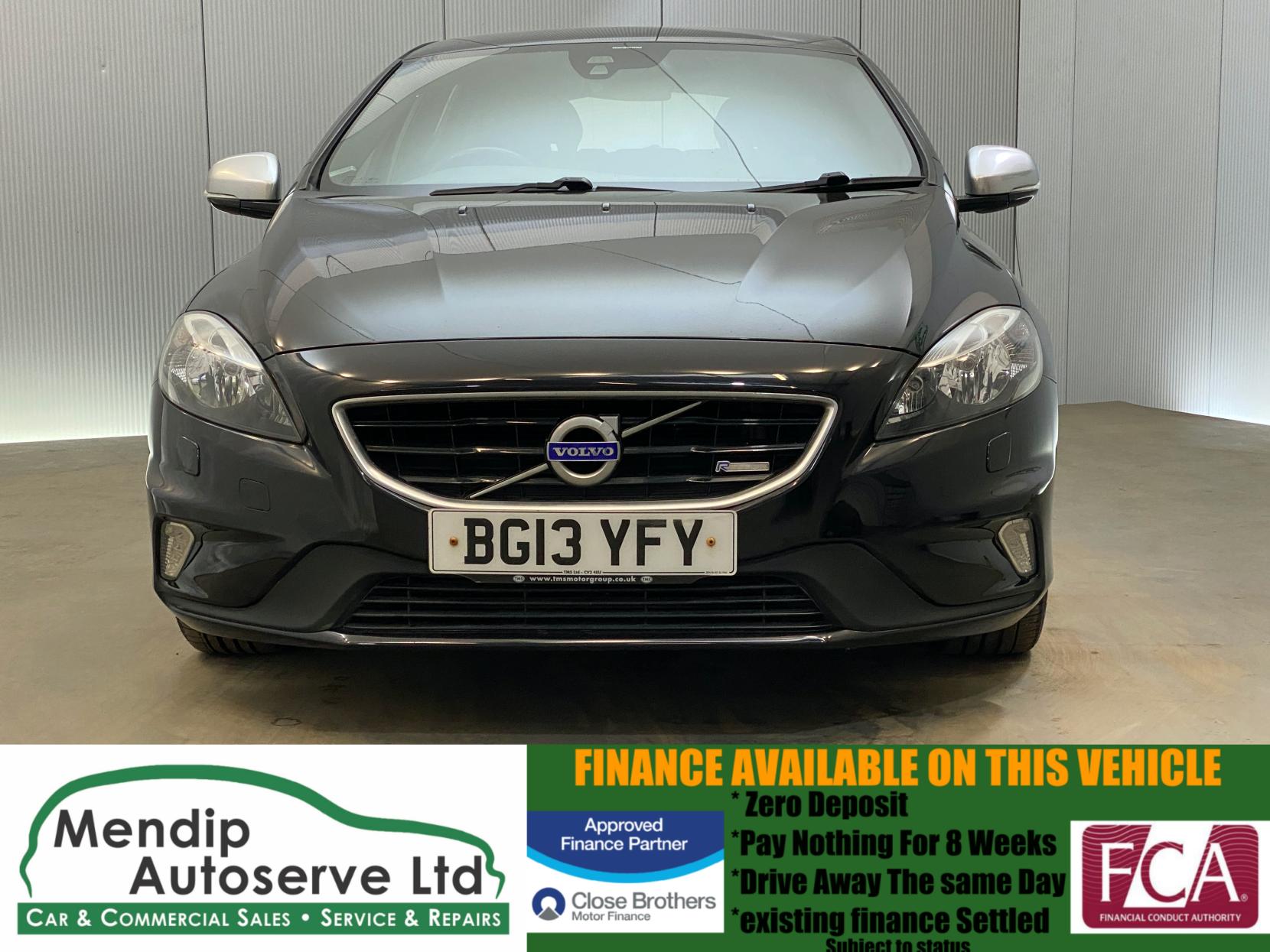 Volvo V40 1.6 D2 R-Design Hatchback 5dr Diesel Manual Euro 5 (s/s) (115 ps)