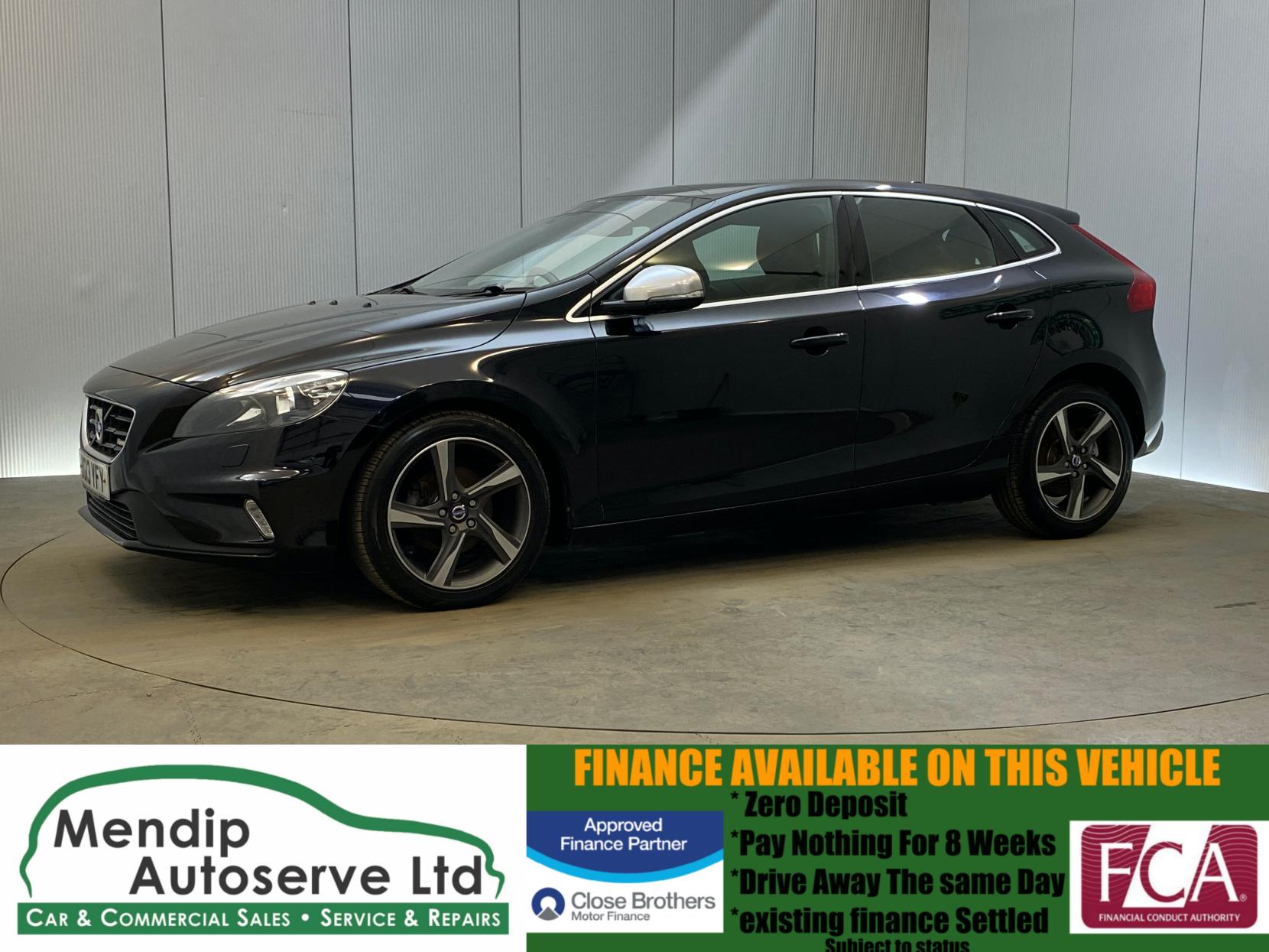 Volvo V40 1.6 D2 R-Design Hatchback 5dr Diesel Manual Euro 5 (s/s) (115 ps)