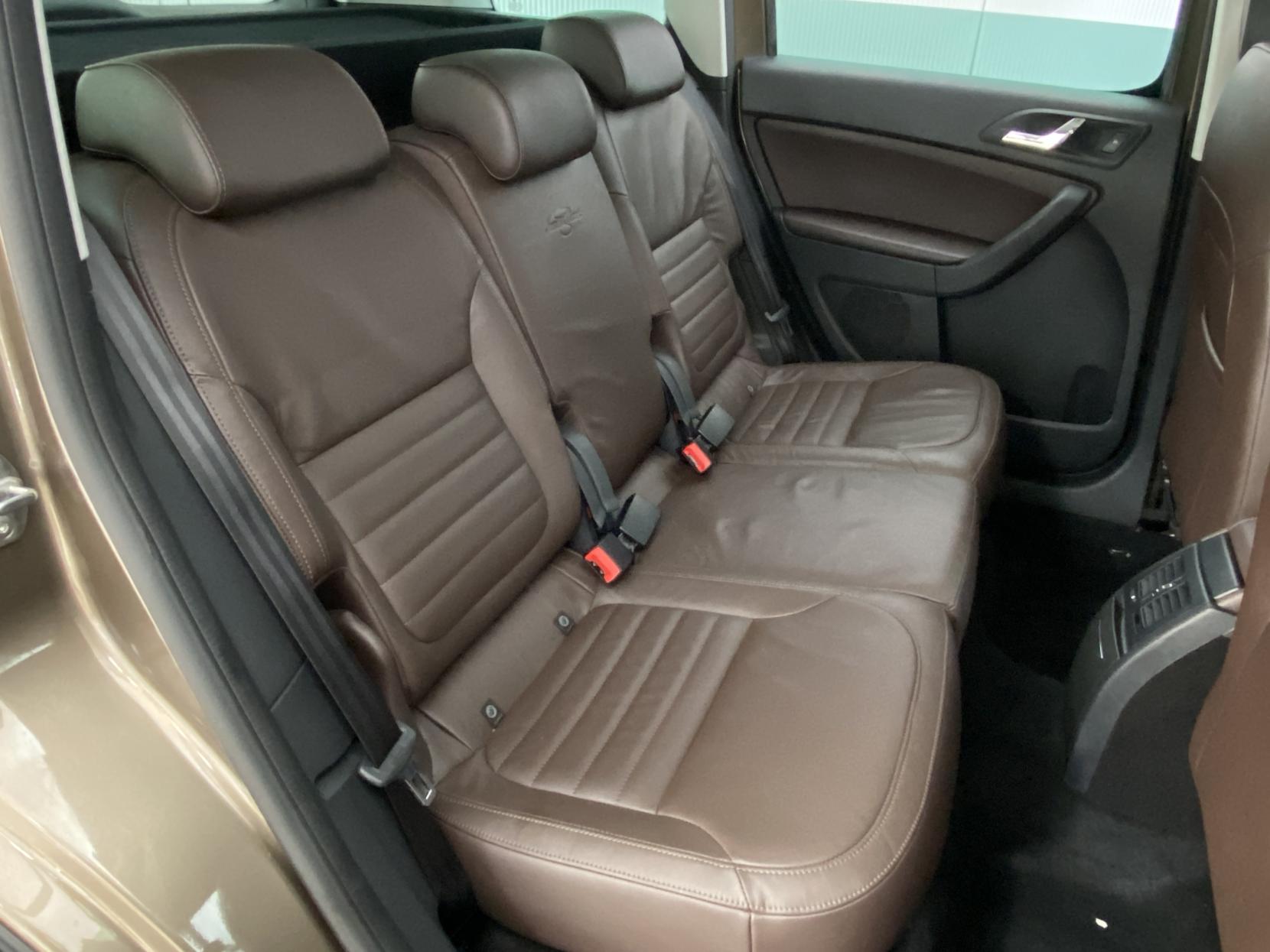 Skoda Yeti 1.4 TSI Laurin & Klement Outdoor 5dr Petrol Manual 4WD Euro 6 (s/s) (150 ps)