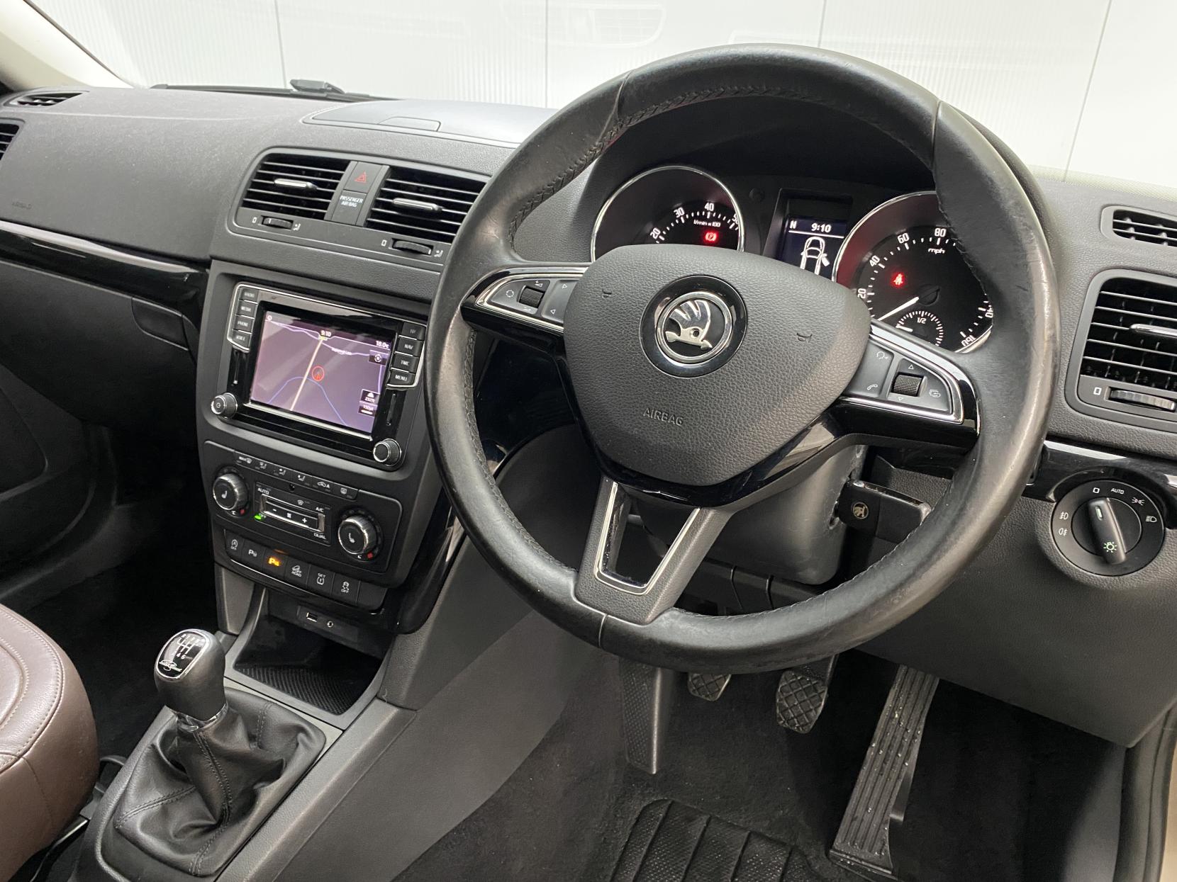 Skoda Yeti 1.4 TSI Laurin & Klement Outdoor 5dr Petrol Manual 4WD Euro 6 (s/s) (150 ps)