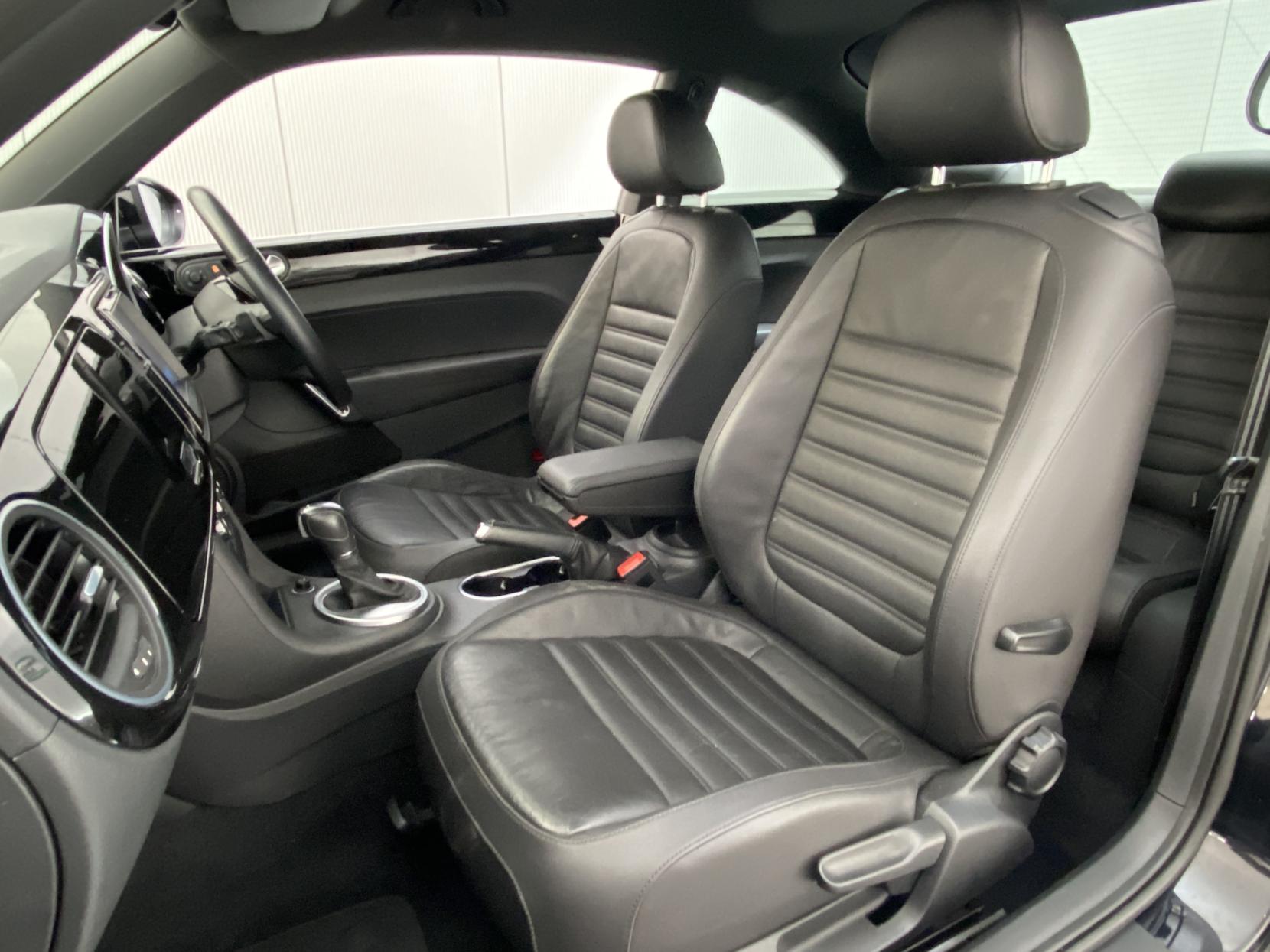 Volkswagen Beetle 1.2 TSI Design Hatchback 3dr Petrol DSG Euro 5 (105 ps)
