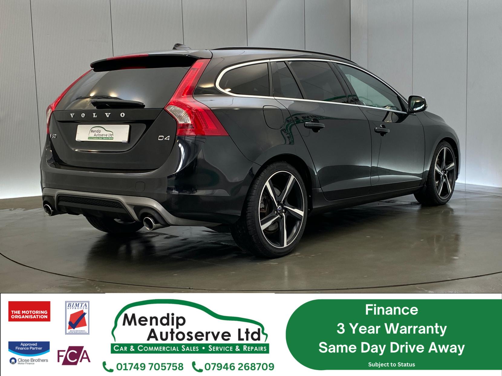 Volvo V60 2.0 D4 R-Design Nav Estate 5dr Diesel Manual Euro 6 (s/s) (181 ps)