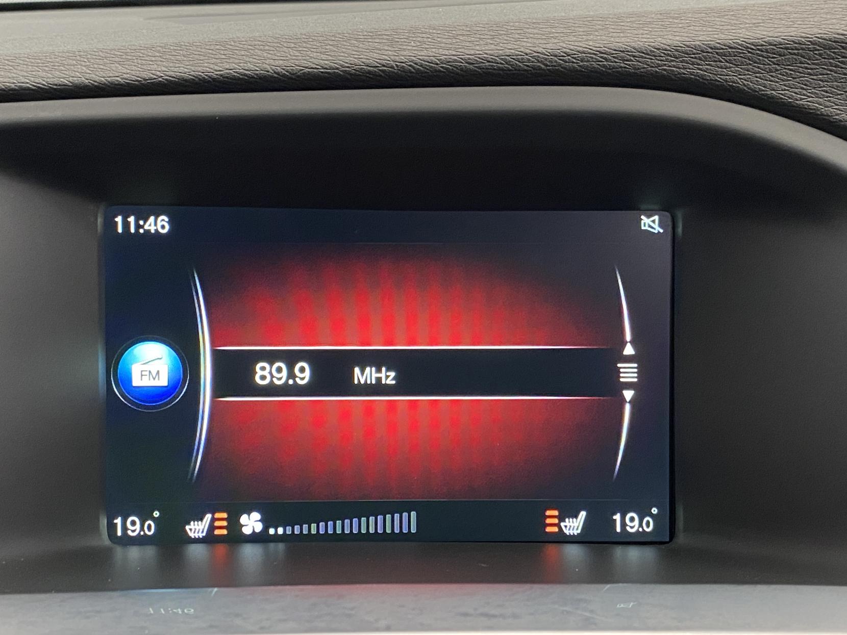 Volvo V60 2.0 D4 R-Design Nav Estate 5dr Diesel Manual Euro 6 (s/s) (181 ps)