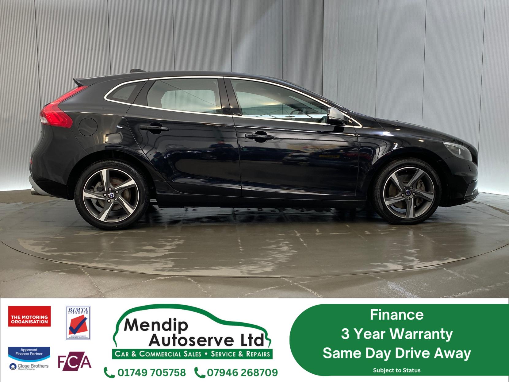 Volvo V40 2.0 D4 R-Design Lux Hatchback 5dr Diesel Geartronic Euro 5 (s/s) (177 ps)