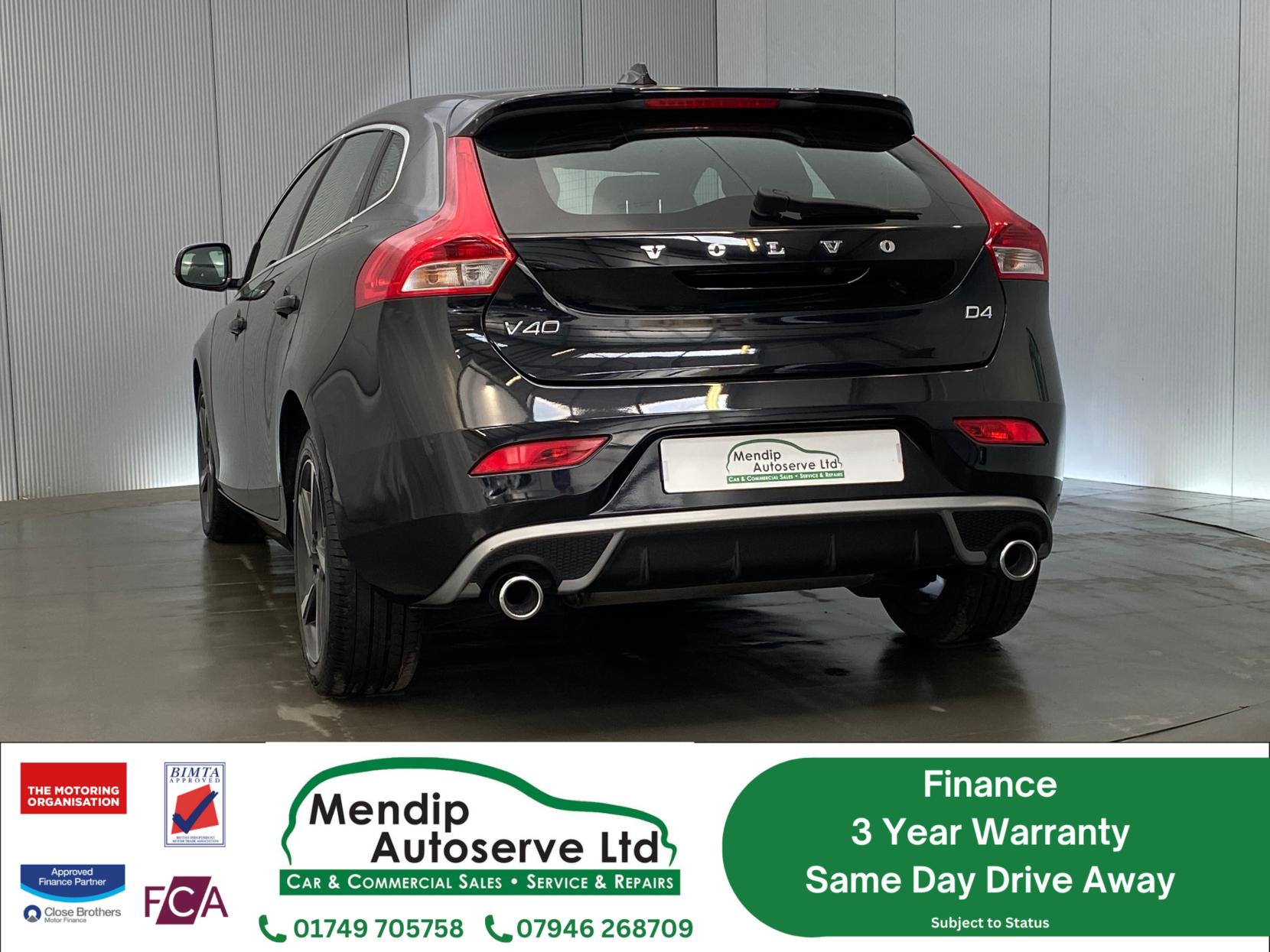 Volvo V40 2.0 D4 R-Design Lux Hatchback 5dr Diesel Geartronic Euro 5 (s/s) (177 ps)