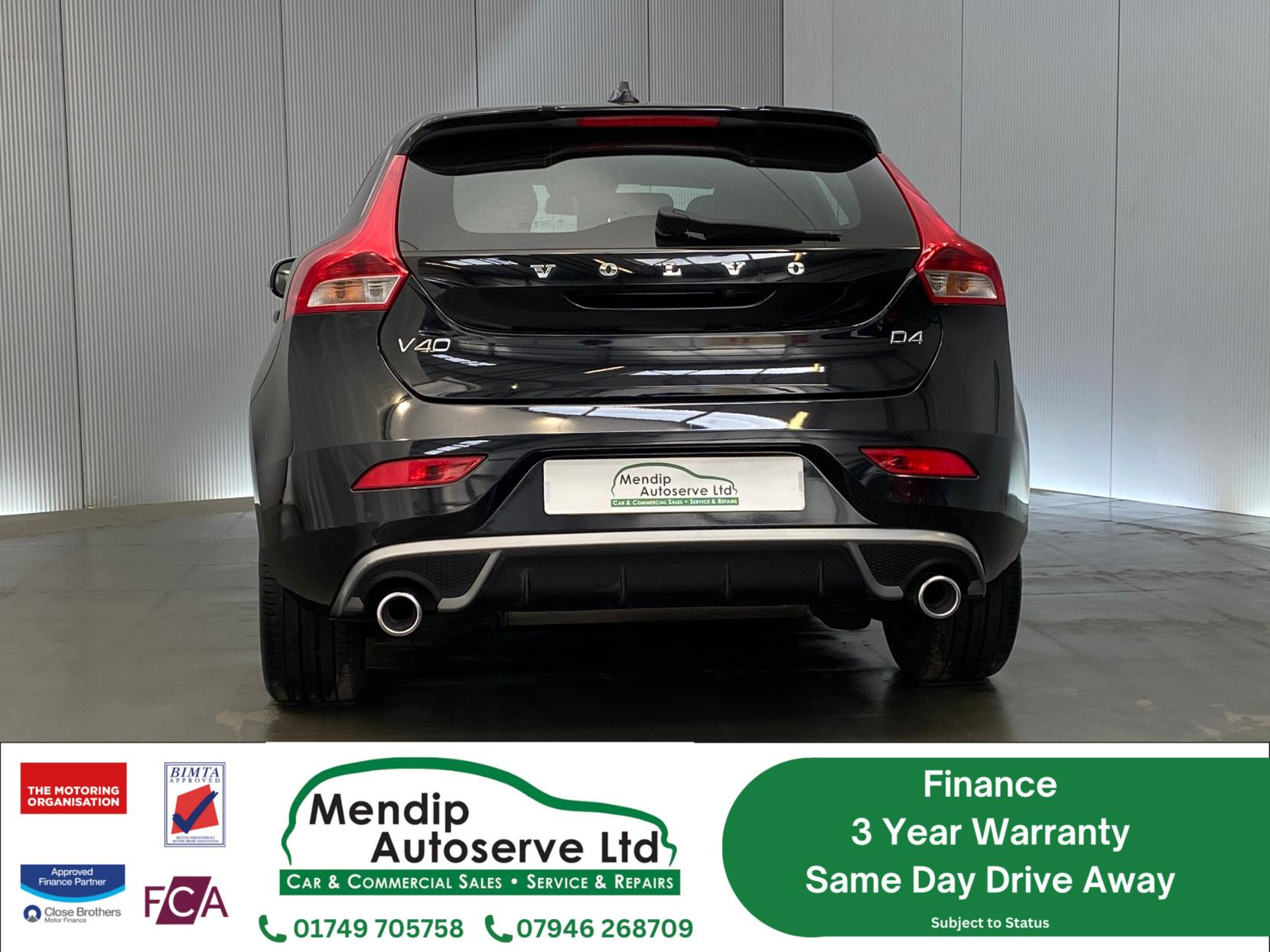 Volvo V40 2.0 D4 R-Design Lux Hatchback 5dr Diesel Geartronic Euro 5 (s/s) (177 ps)