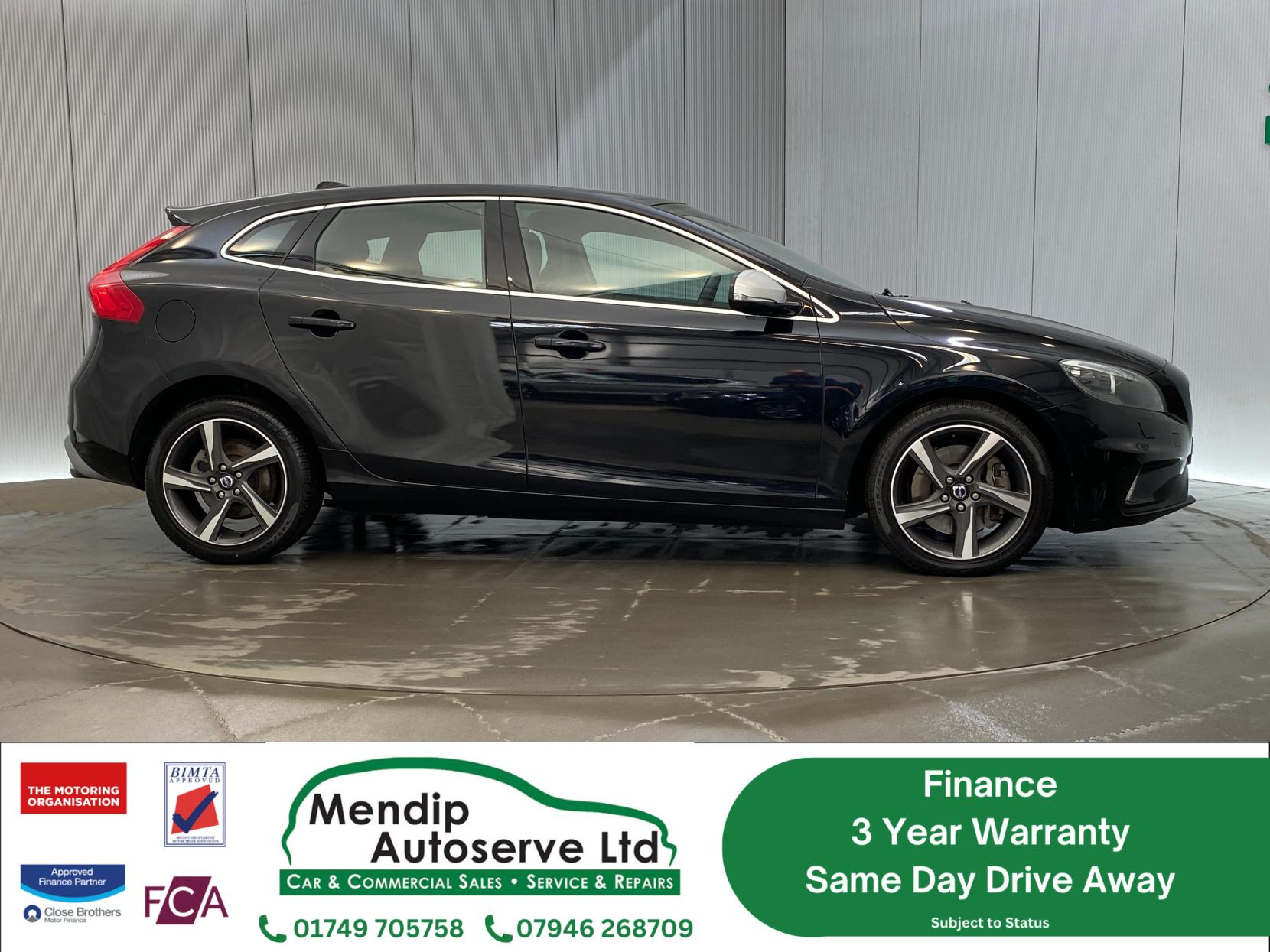Volvo V40 2.0 D4 R-Design Lux Hatchback 5dr Diesel Geartronic Euro 5 (s/s) (177 ps)