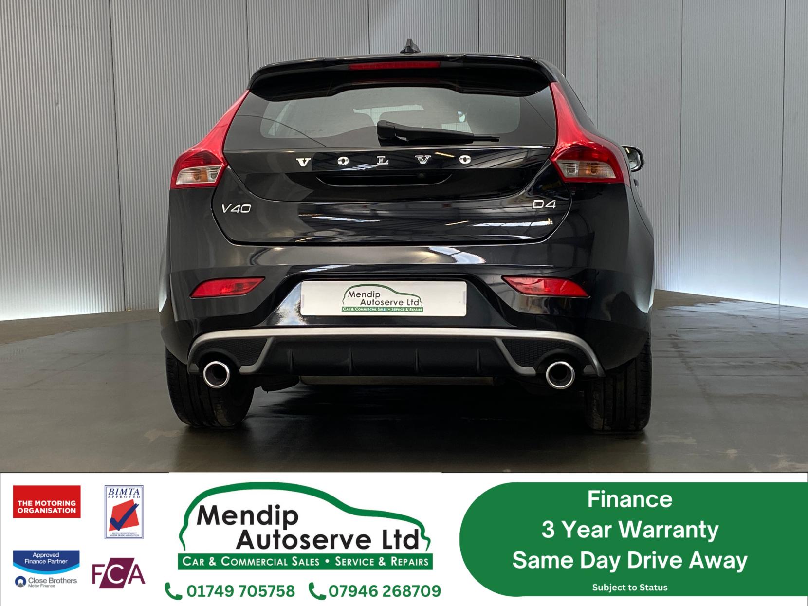 Volvo V40 2.0 D4 R-Design Lux Hatchback 5dr Diesel Geartronic Euro 5 (s/s) (177 ps)