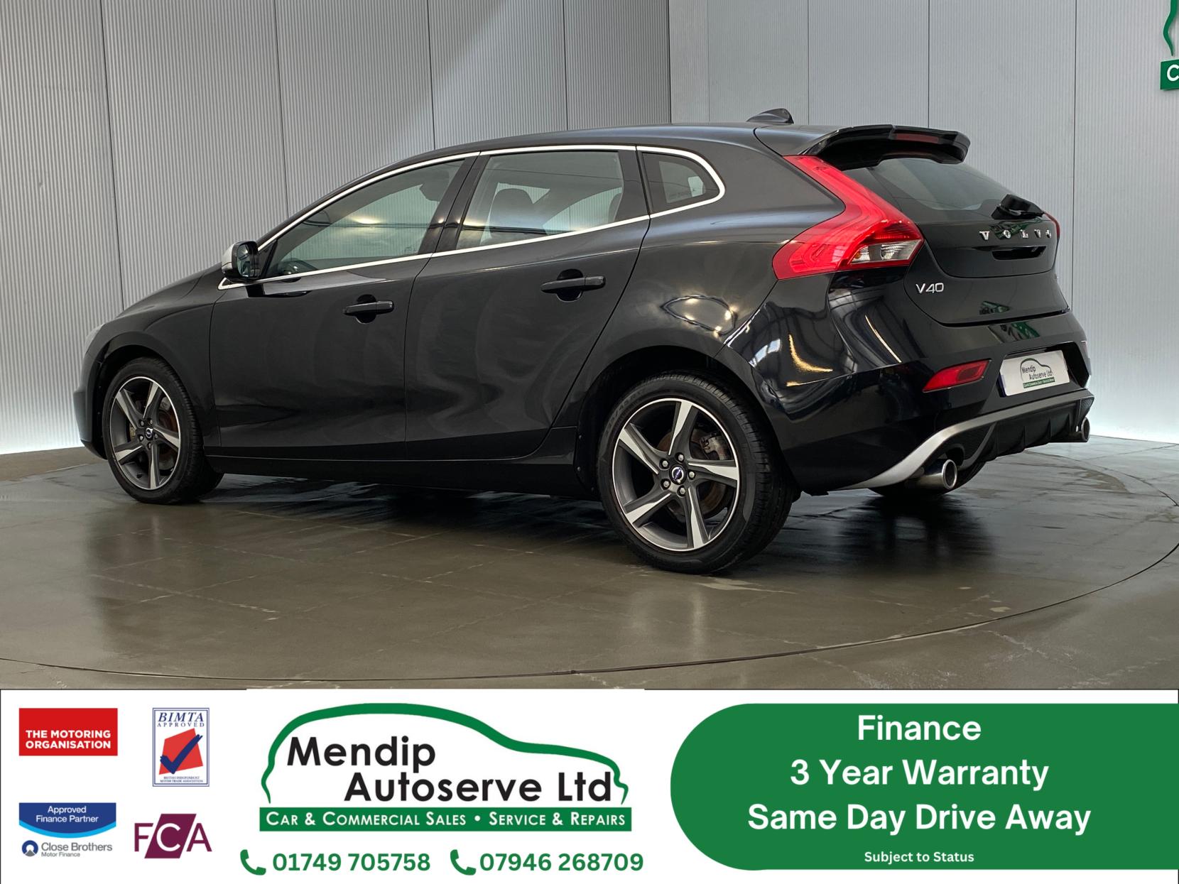 Volvo V40 2.0 D4 R-Design Lux Hatchback 5dr Diesel Geartronic Euro 5 (s/s) (177 ps)