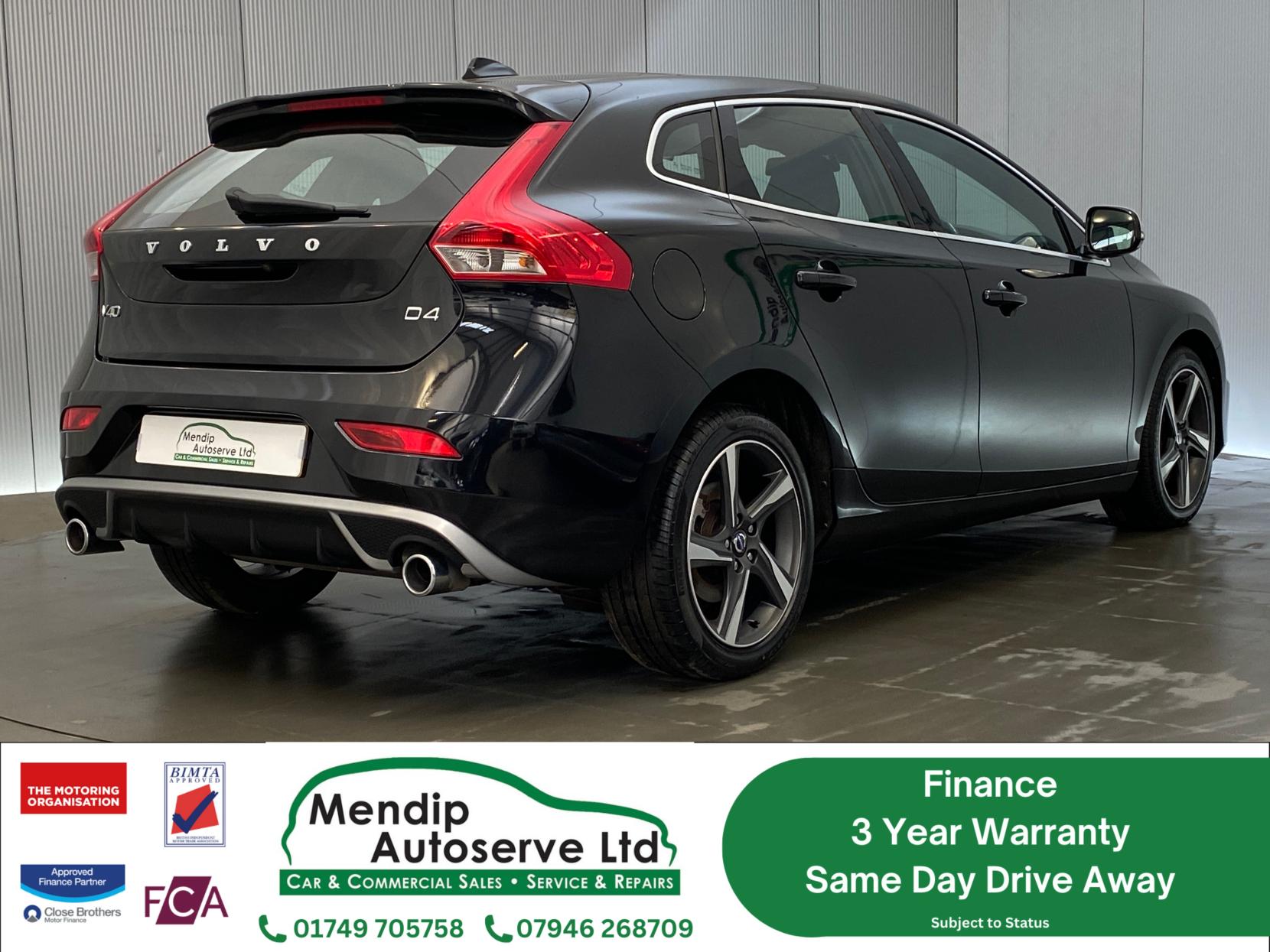 Volvo V40 2.0 D4 R-Design Lux Hatchback 5dr Diesel Geartronic Euro 5 (s/s) (177 ps)