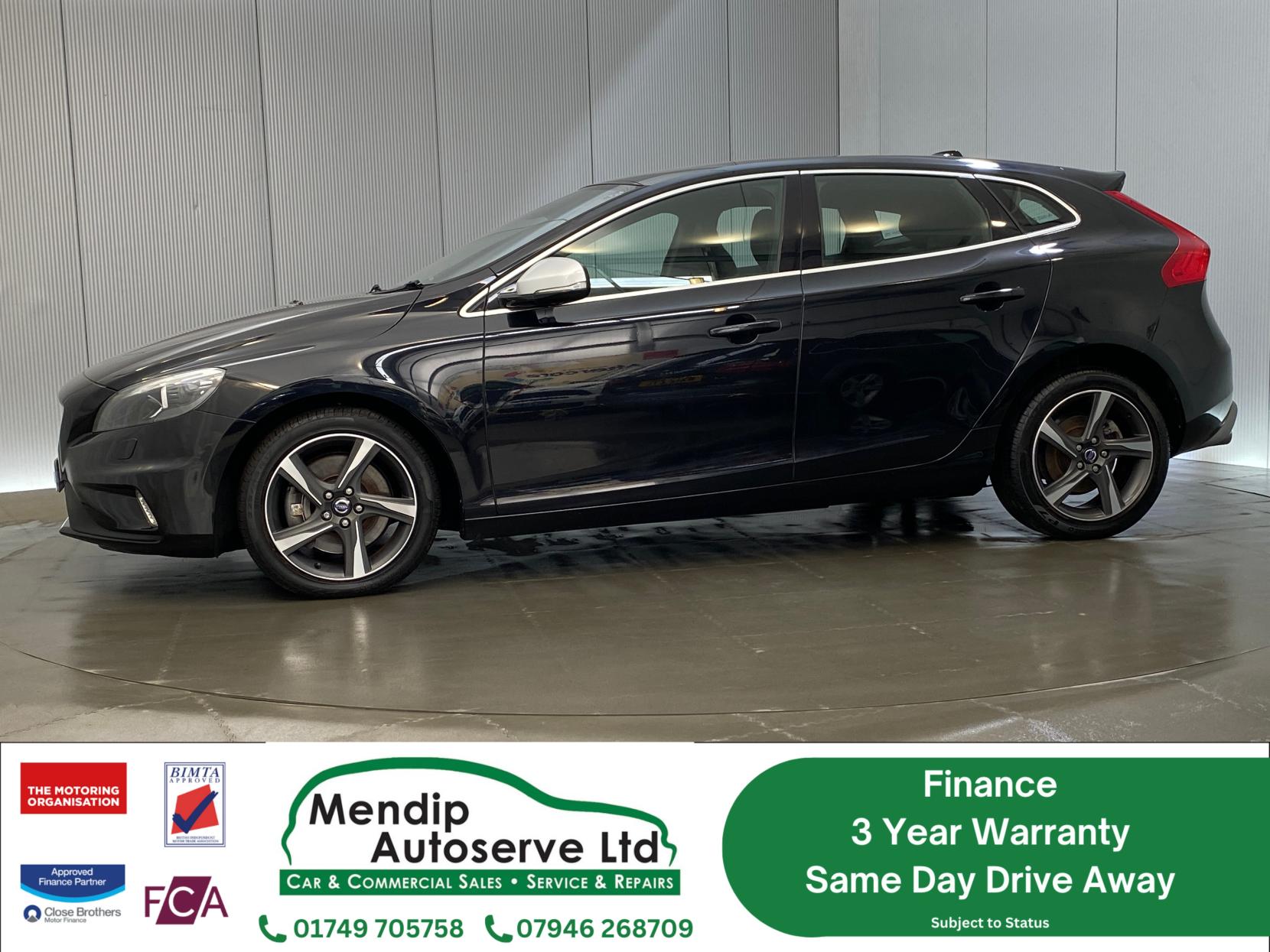 Volvo V40 2.0 D4 R-Design Lux Hatchback 5dr Diesel Geartronic Euro 5 (s/s) (177 ps)