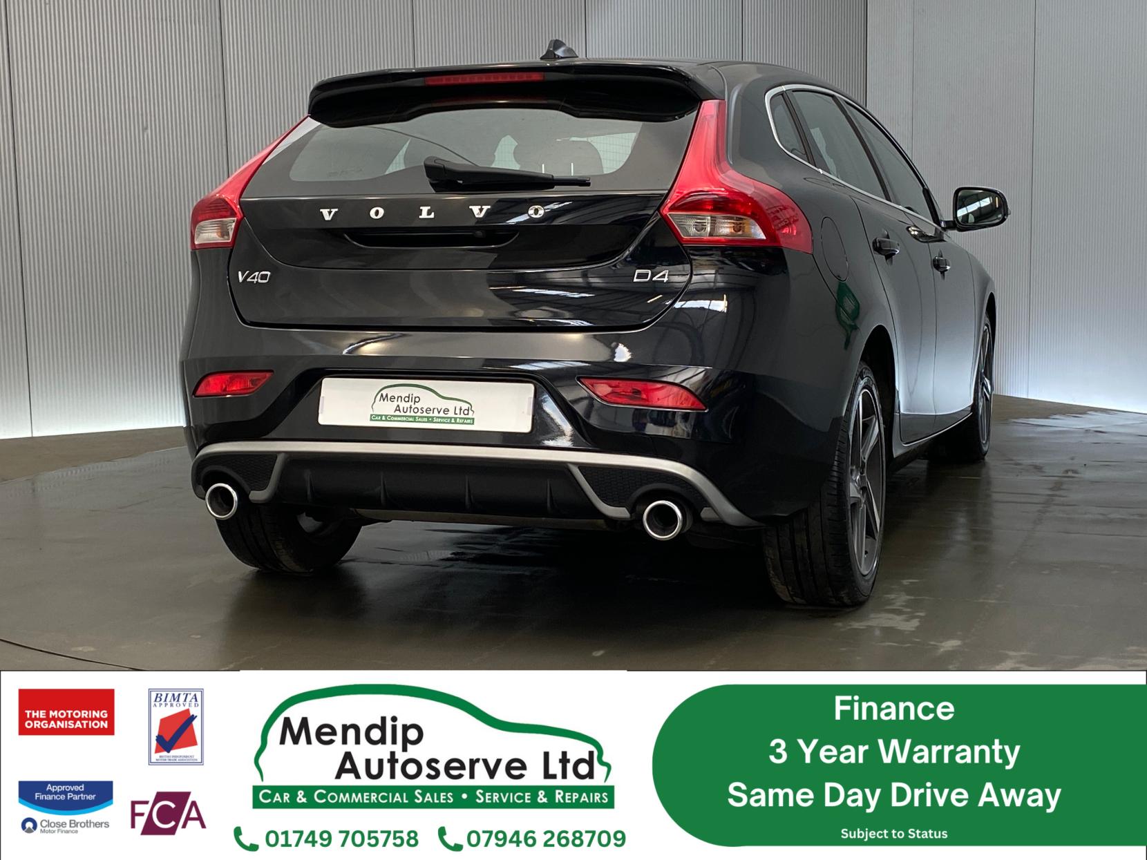 Volvo V40 2.0 D4 R-Design Lux Hatchback 5dr Diesel Geartronic Euro 5 (s/s) (177 ps)