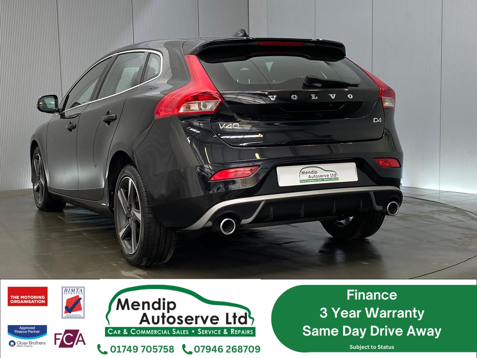 Volvo V40 2.0 D4 R-Design Lux Hatchback 5dr Diesel Geartronic Euro 5 (s/s) (177 ps)