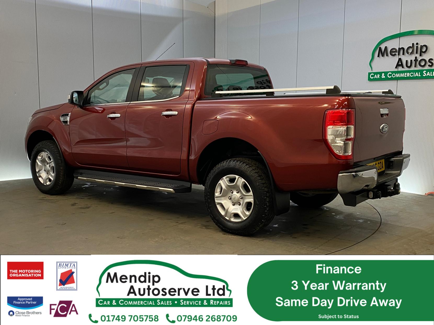 Ford Ranger 2.2 TDCi Limited 1 Pickup Double Cab 4dr Diesel Auto 4WD Euro 5 (160 ps)