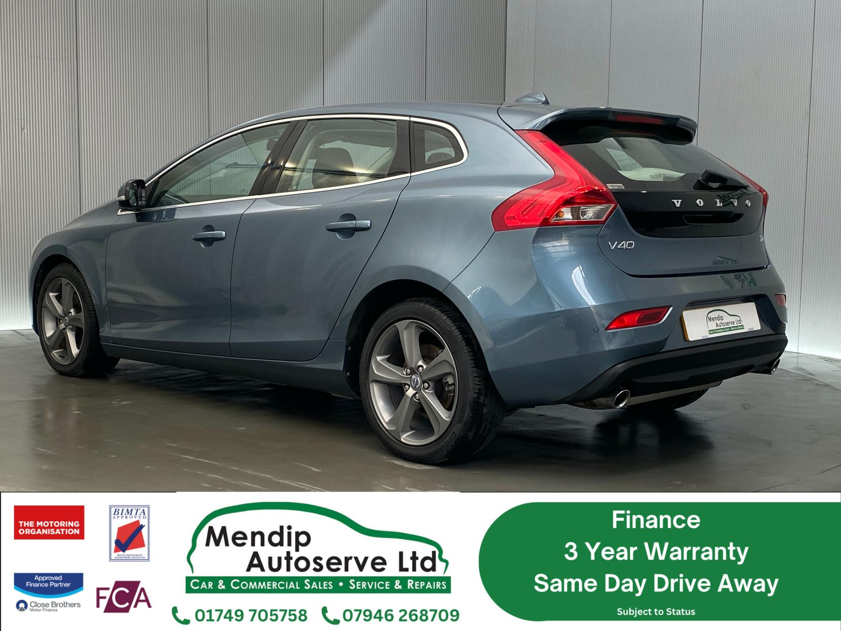Volvo V40 1.6 T4 SE Hatchback 5dr Petrol Powershift Euro 5 (s/s) (180 ps)