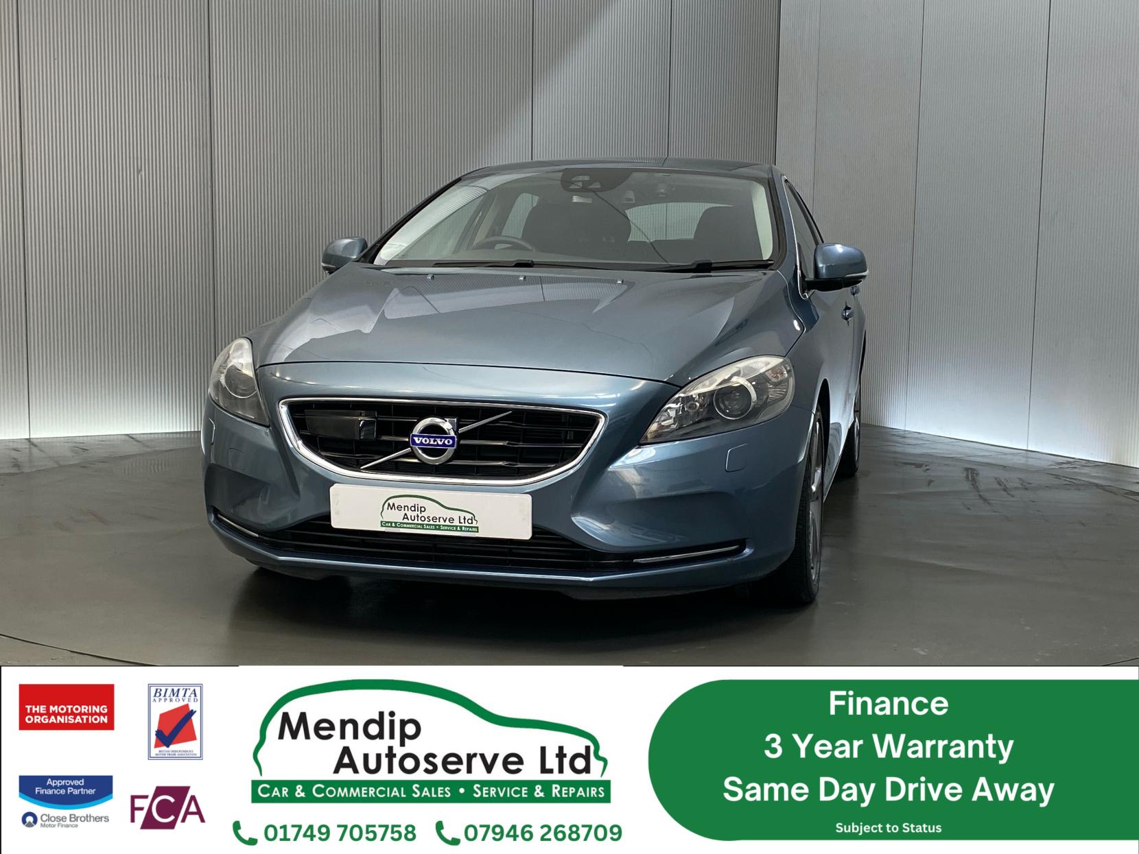 Volvo V40 1.6 T4 SE Hatchback 5dr Petrol Powershift Euro 5 (s/s) (180 ps)
