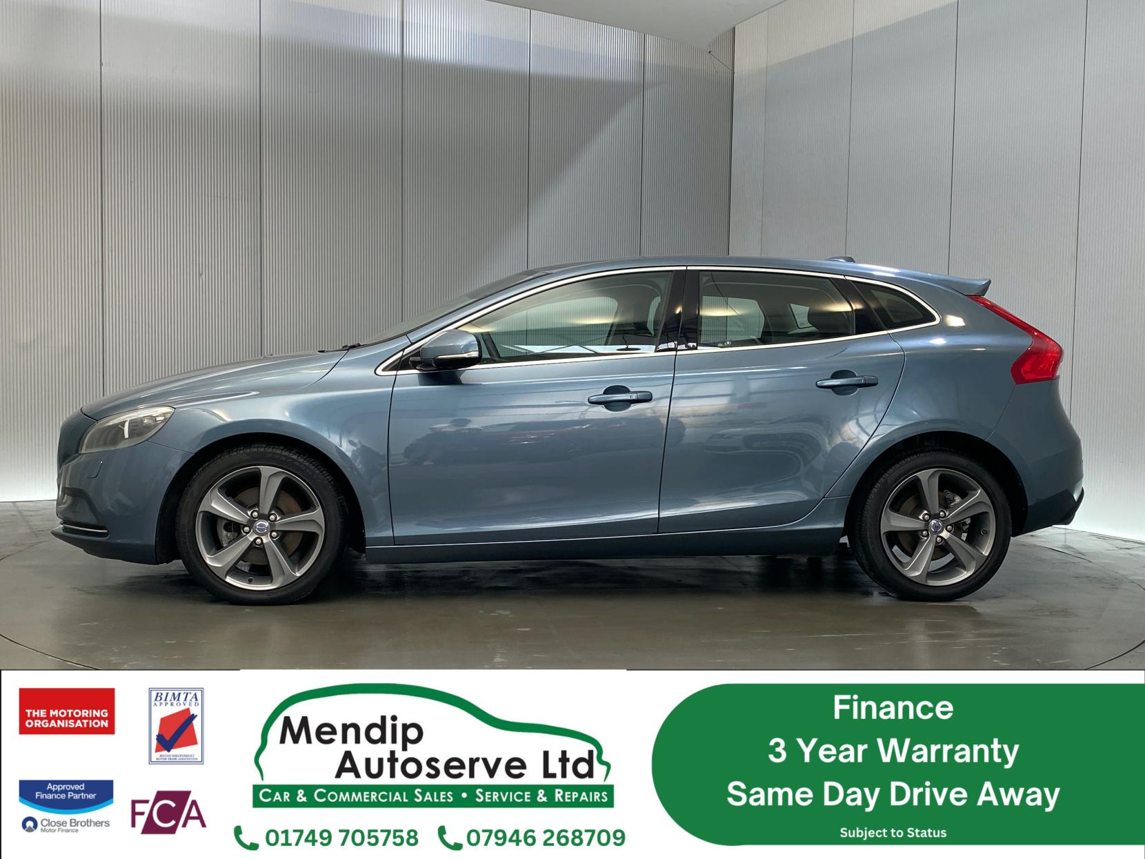 Volvo V40 1.6 T4 SE Hatchback 5dr Petrol Powershift Euro 5 (s/s) (180 ps)