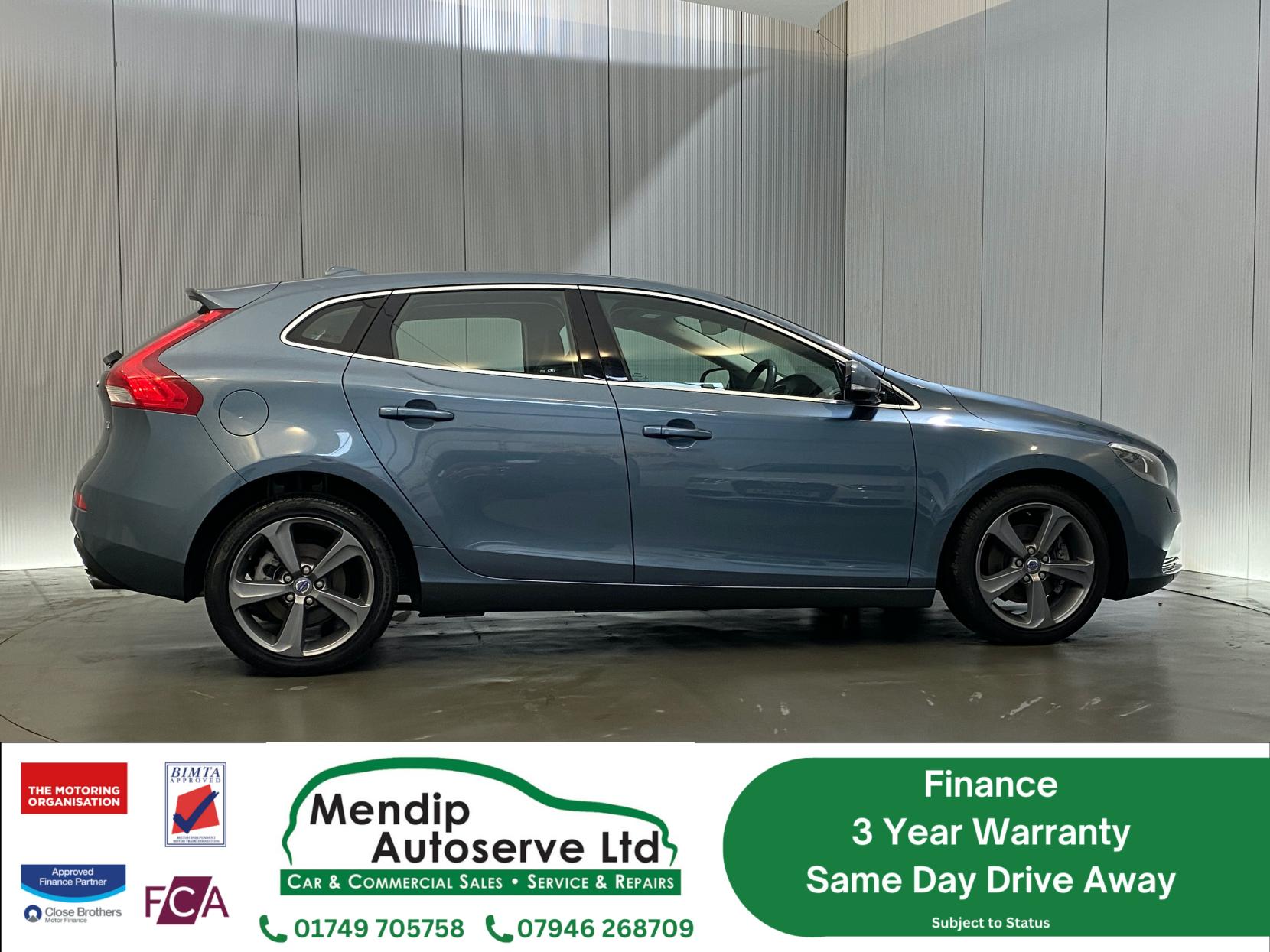 Volvo V40 1.6 T4 SE Hatchback 5dr Petrol Powershift Euro 5 (s/s) (180 ps)