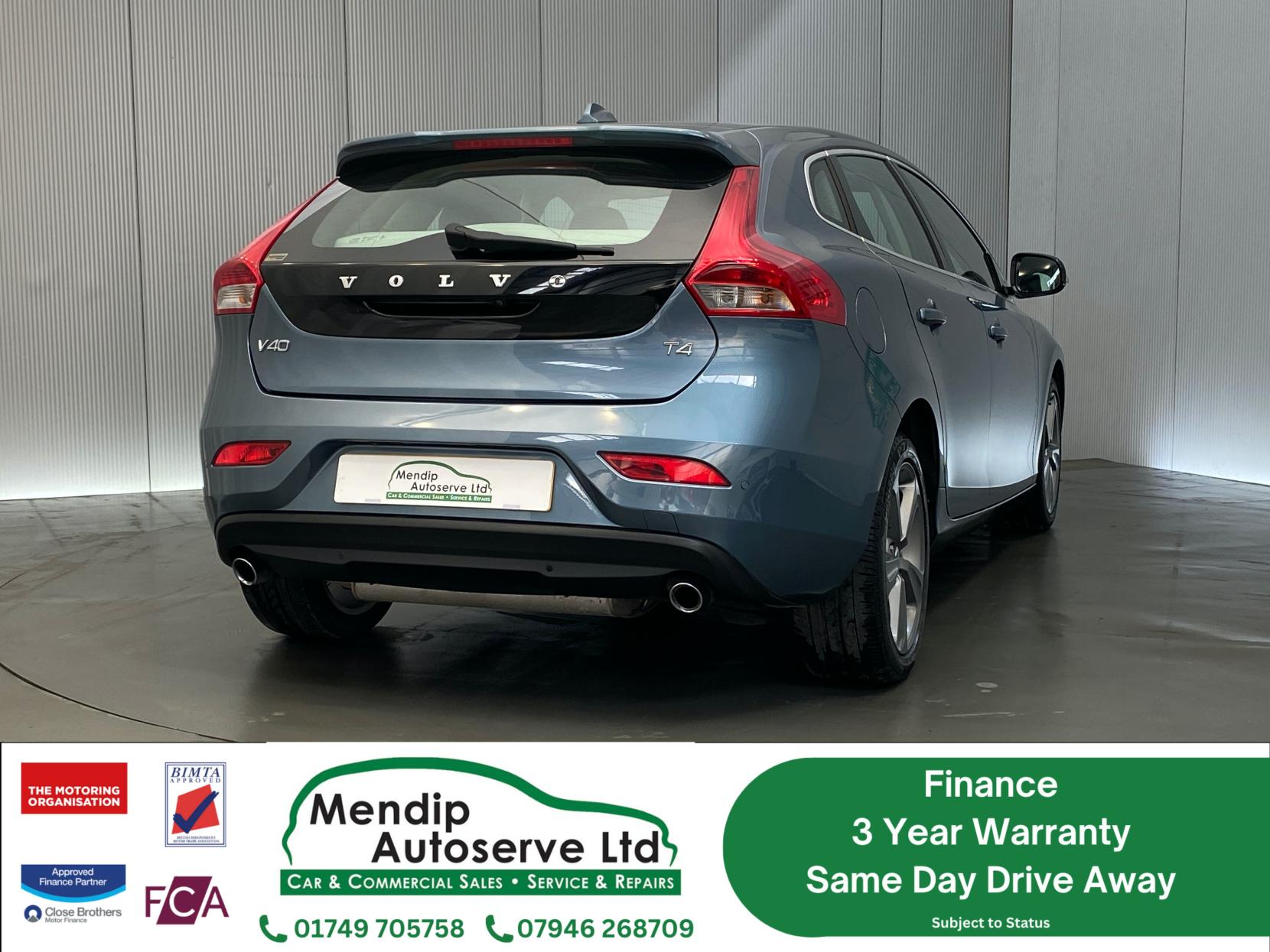 Volvo V40 1.6 T4 SE Hatchback 5dr Petrol Powershift Euro 5 (s/s) (180 ps)