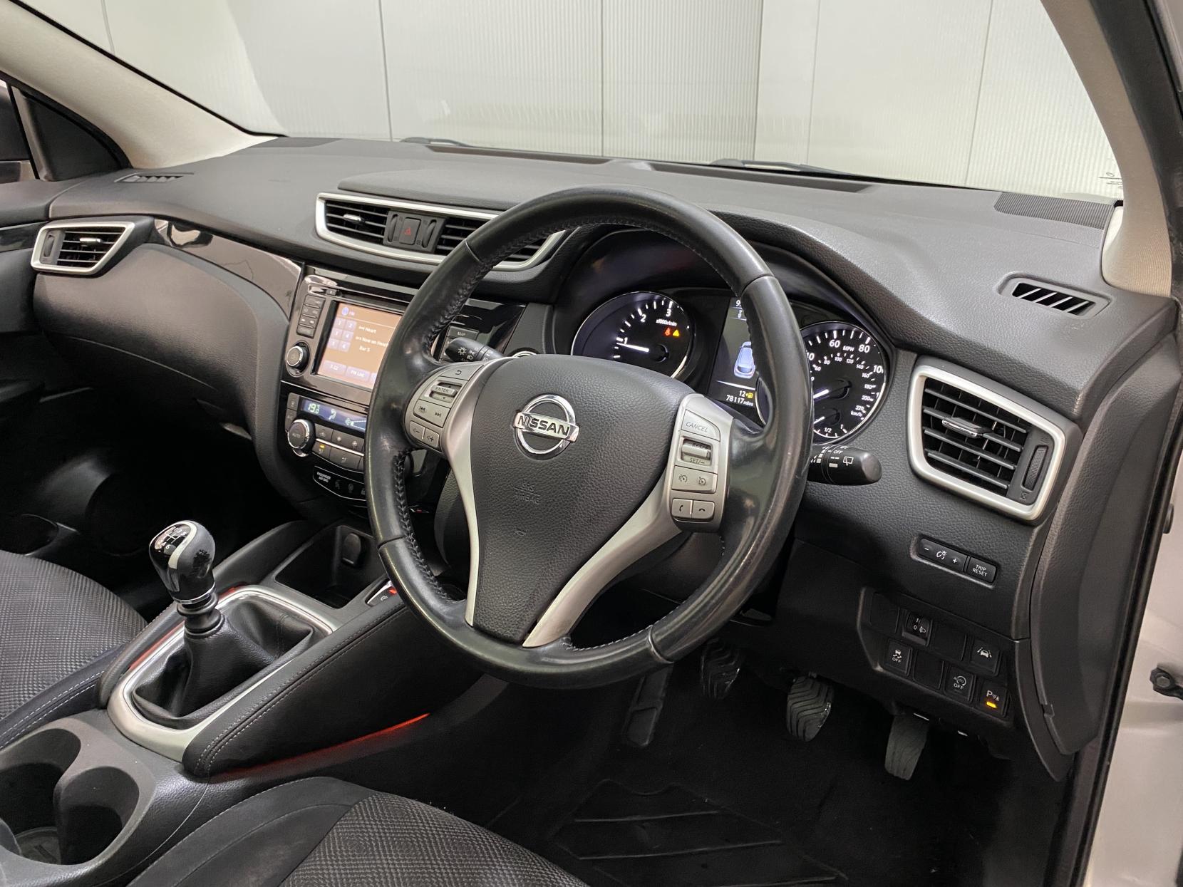 Nissan Qashqai 1.5 dCi N-Connecta SUV 5dr Diesel Manual 2WD Euro 6 (s/s) (110 ps)