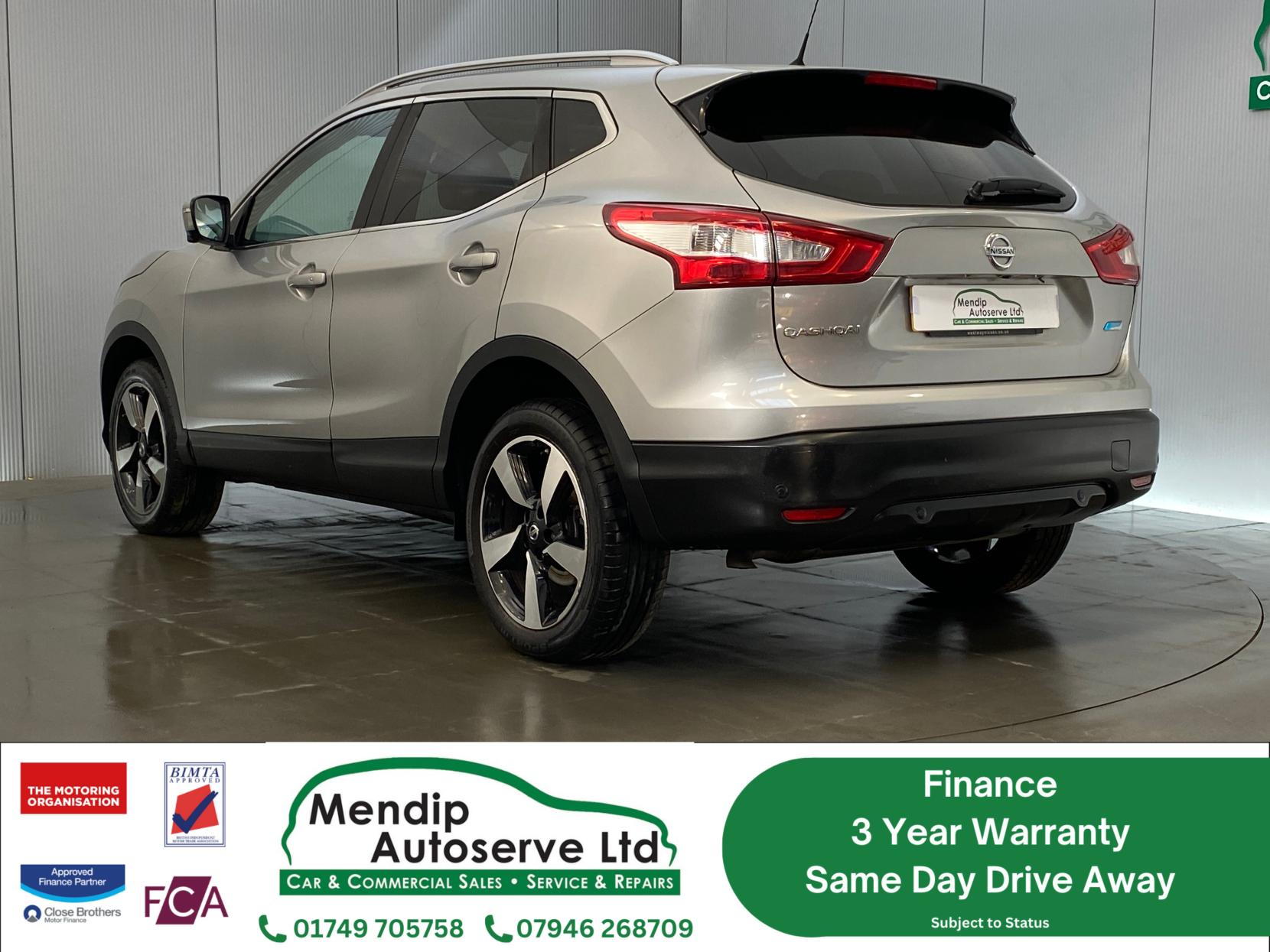 Nissan Qashqai 1.5 dCi N-Connecta SUV 5dr Diesel Manual 2WD Euro 6 (s/s) (110 ps)