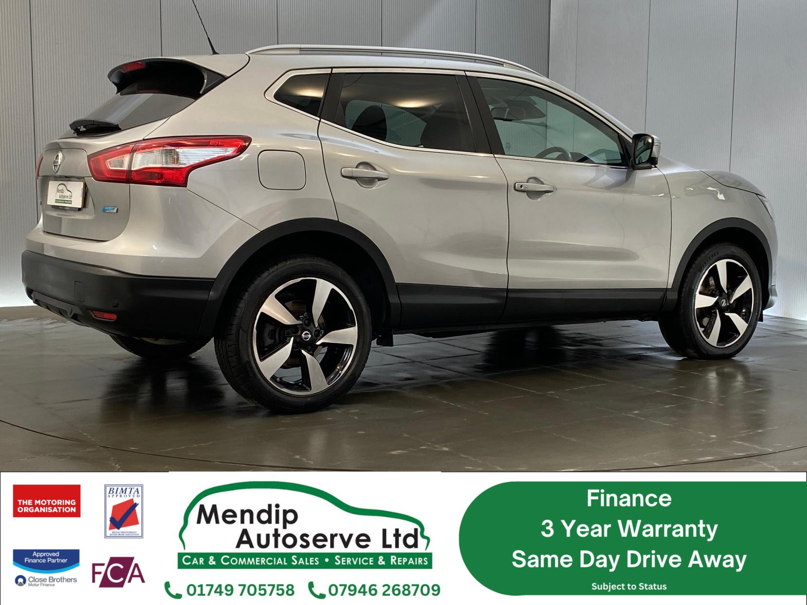 Nissan Qashqai 1.5 dCi N-Connecta SUV 5dr Diesel Manual 2WD Euro 6 (s/s) (110 ps)
