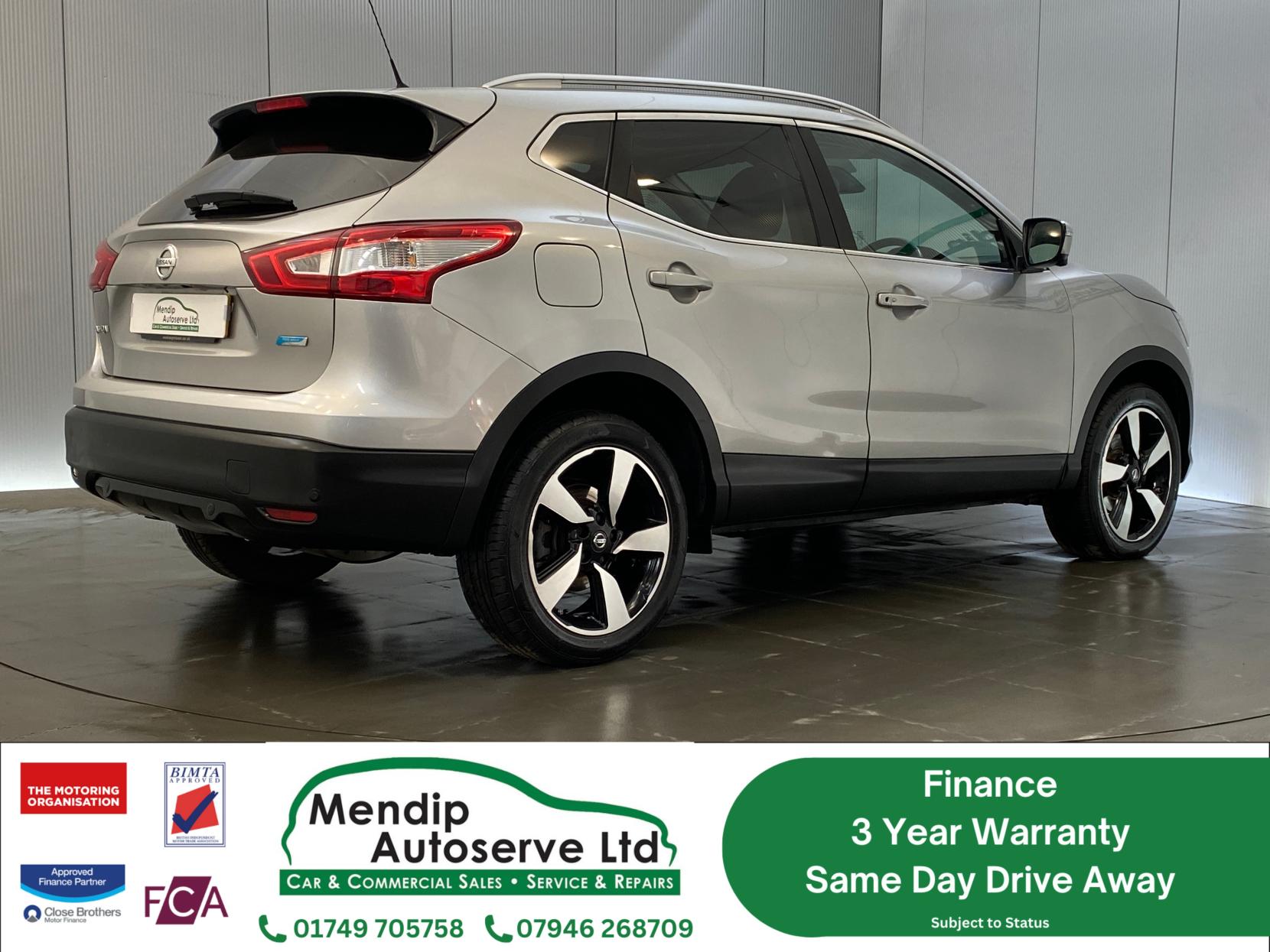 Nissan Qashqai 1.5 dCi N-Connecta SUV 5dr Diesel Manual 2WD Euro 6 (s/s) (110 ps)