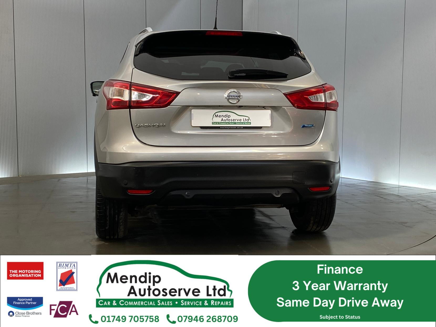Nissan Qashqai 1.5 dCi N-Connecta SUV 5dr Diesel Manual 2WD Euro 6 (s/s) (110 ps)