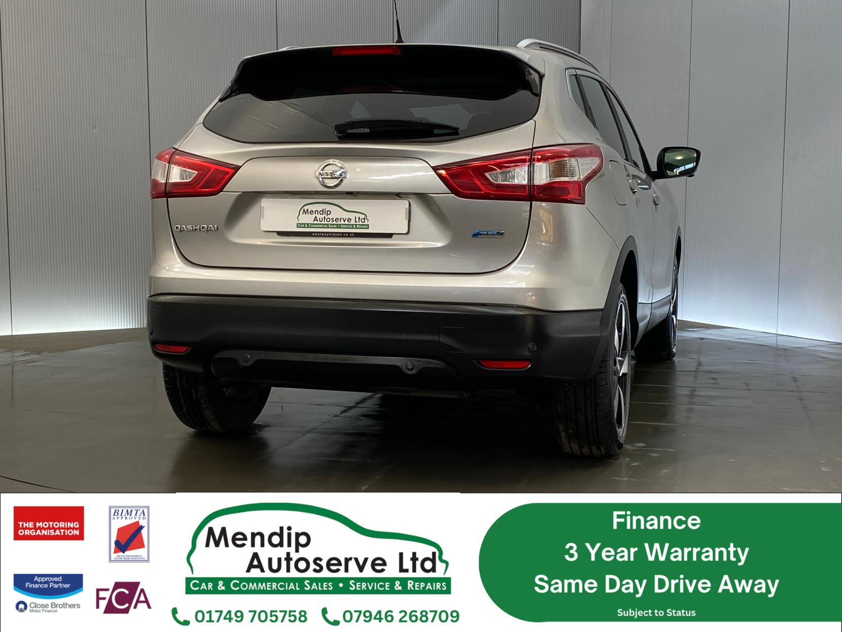 Nissan Qashqai 1.5 dCi N-Connecta SUV 5dr Diesel Manual 2WD Euro 6 (s/s) (110 ps)