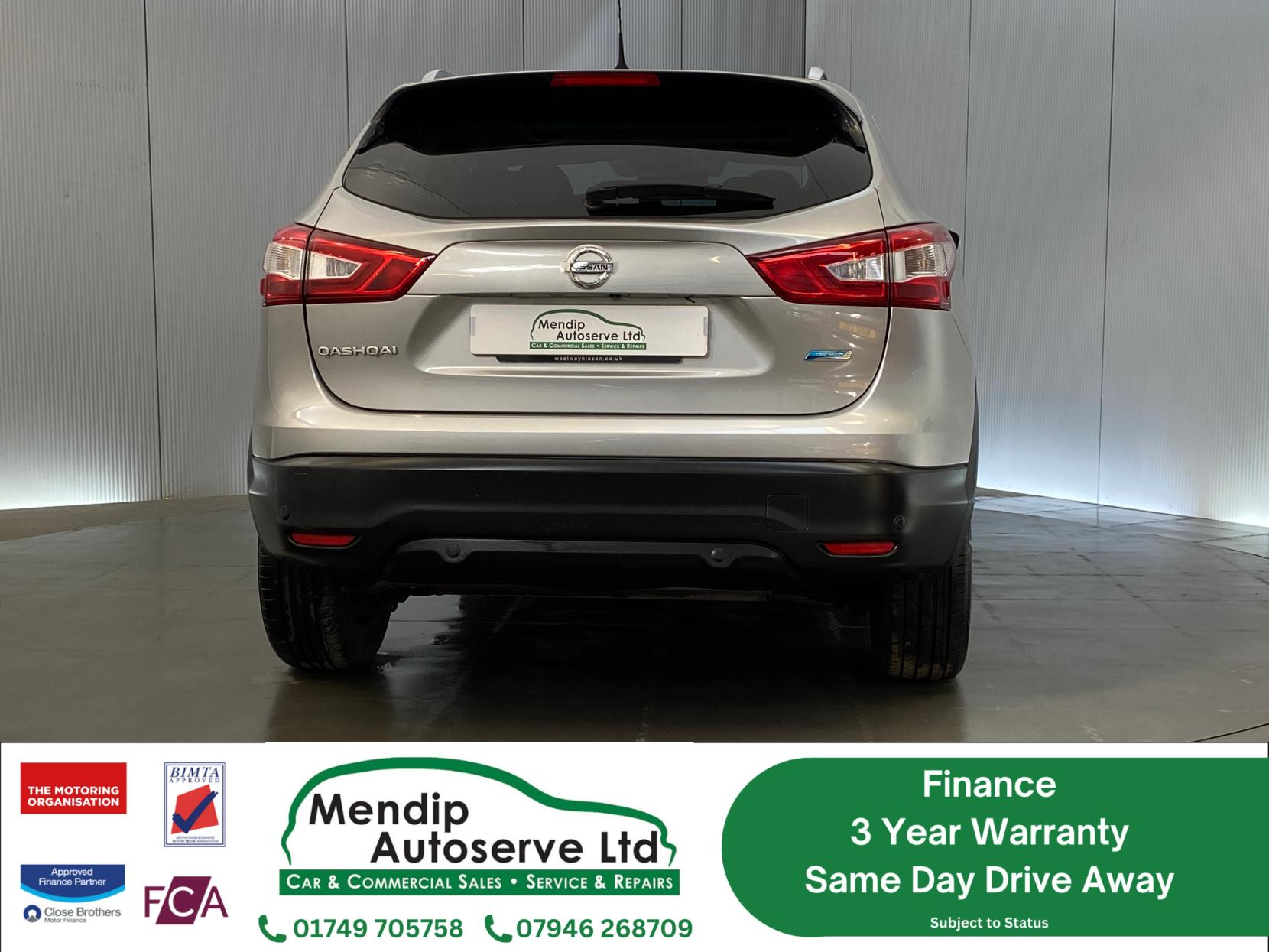 Nissan Qashqai 1.5 dCi N-Connecta SUV 5dr Diesel Manual 2WD Euro 6 (s/s) (110 ps)