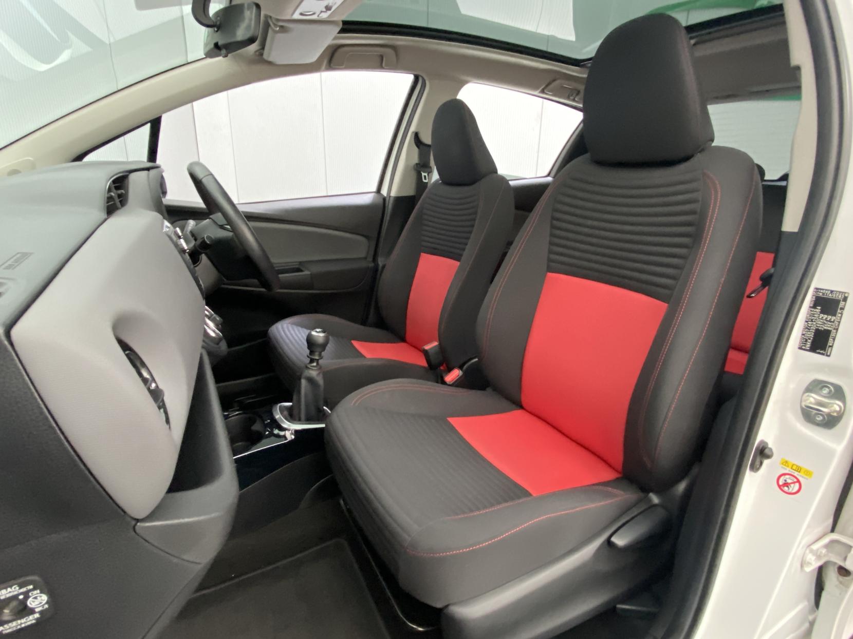 Toyota Yaris 1.33 Dual VVT-i Sport Hatchback 5dr Petrol Manual Euro 5 Euro 5 (99 ps)