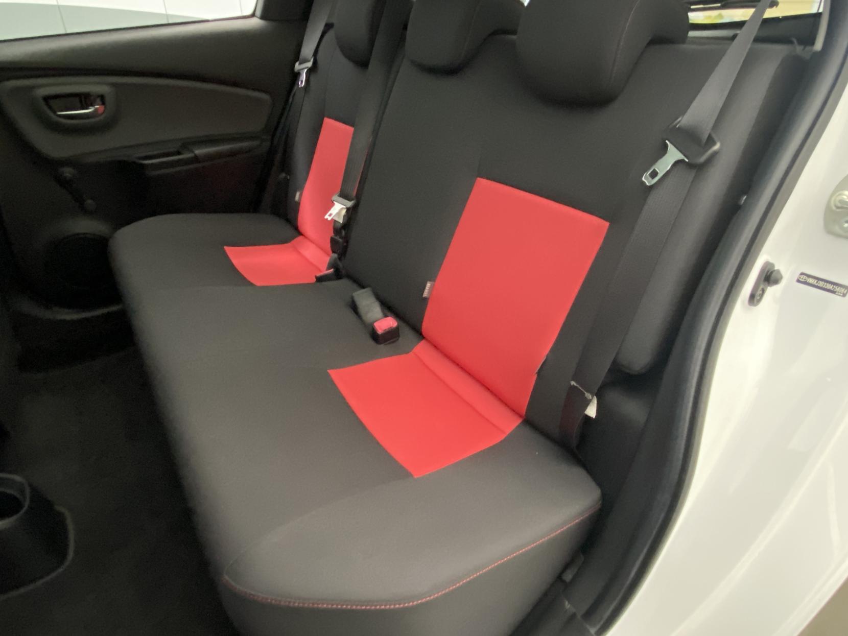 Toyota Yaris 1.33 Dual VVT-i Sport Hatchback 5dr Petrol Manual Euro 5 Euro 5 (99 ps)