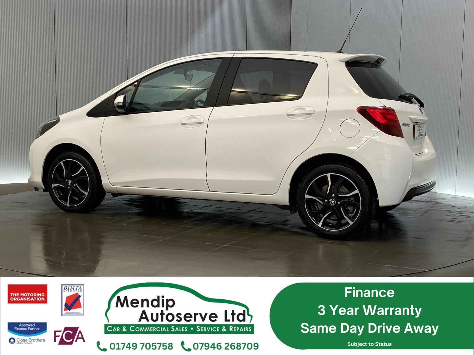 Toyota Yaris 1.33 Dual VVT-i Sport Hatchback 5dr Petrol Manual Euro 5 Euro 5 (99 ps)