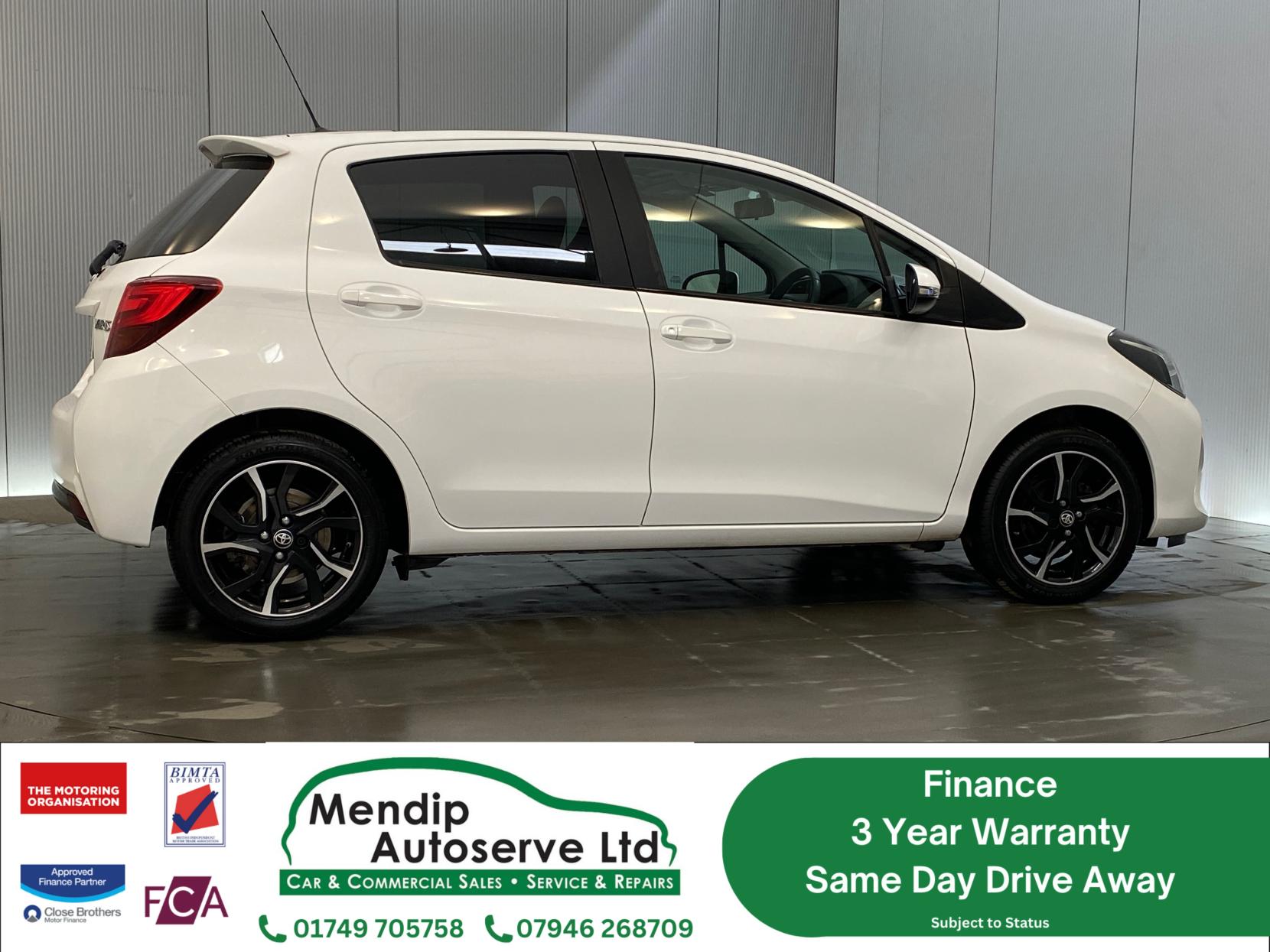 Toyota Yaris 1.33 Dual VVT-i Sport Hatchback 5dr Petrol Manual Euro 5 Euro 5 (99 ps)
