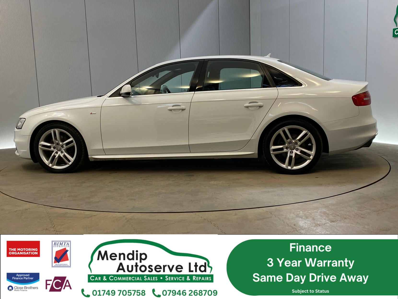 Audi A4 2.0 TFSI S line Saloon 4dr Petrol S Tronic quattro Euro 5 (s/s) (211 ps)