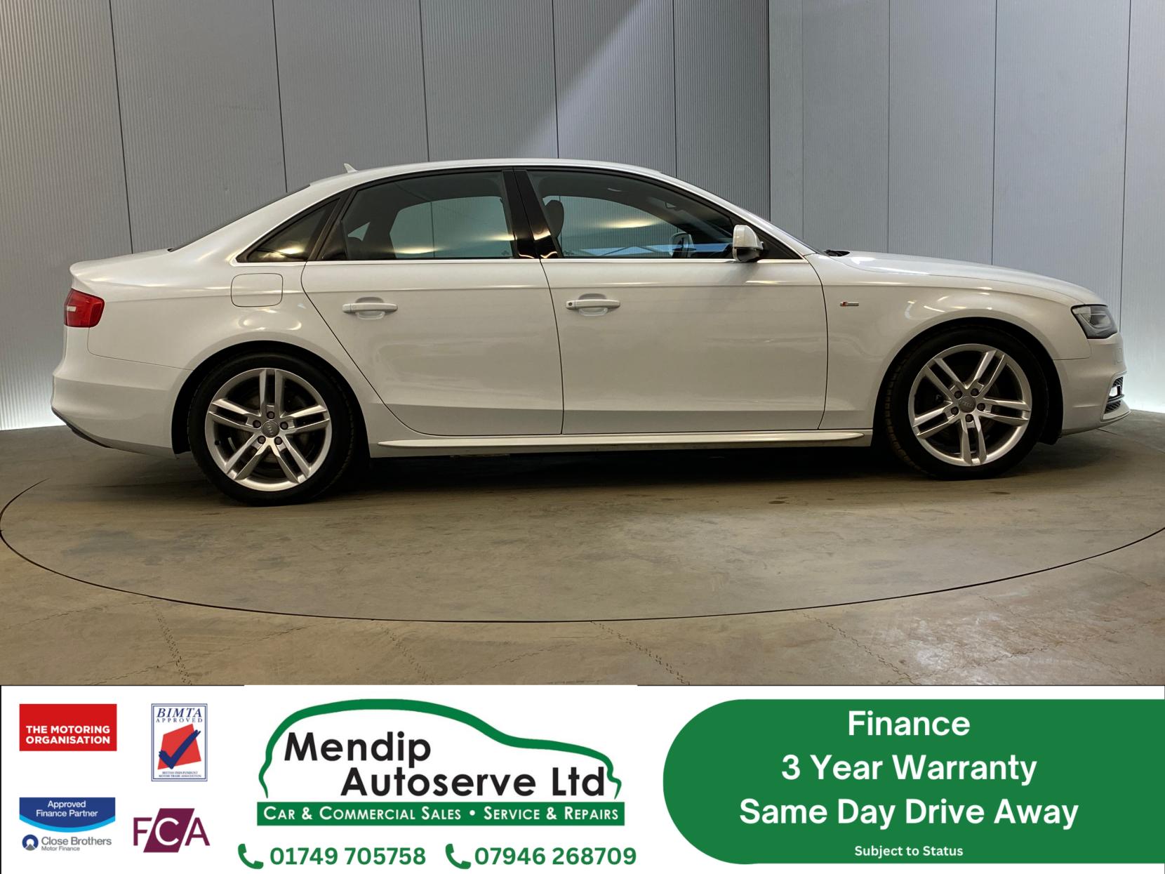 Audi A4 2.0 TFSI S line Saloon 4dr Petrol S Tronic quattro Euro 5 (s/s) (211 ps)