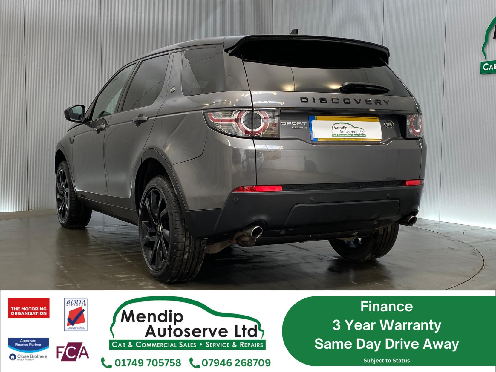Land Rover Discovery Sport 2.0 TD4 HSE Black SUV 5dr Diesel Auto 4WD Euro 6 (s/s) (180 ps)