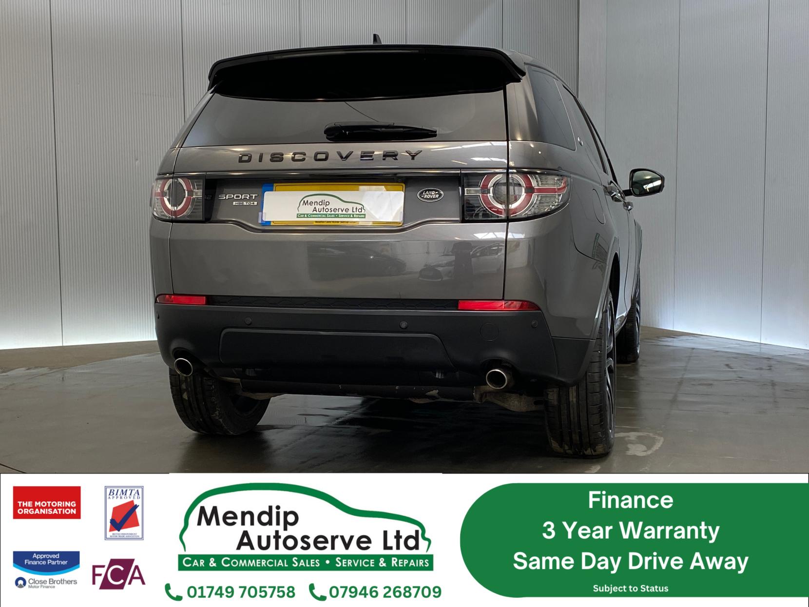 Land Rover Discovery Sport 2.0 TD4 HSE Black SUV 5dr Diesel Auto 4WD Euro 6 (s/s) (180 ps)