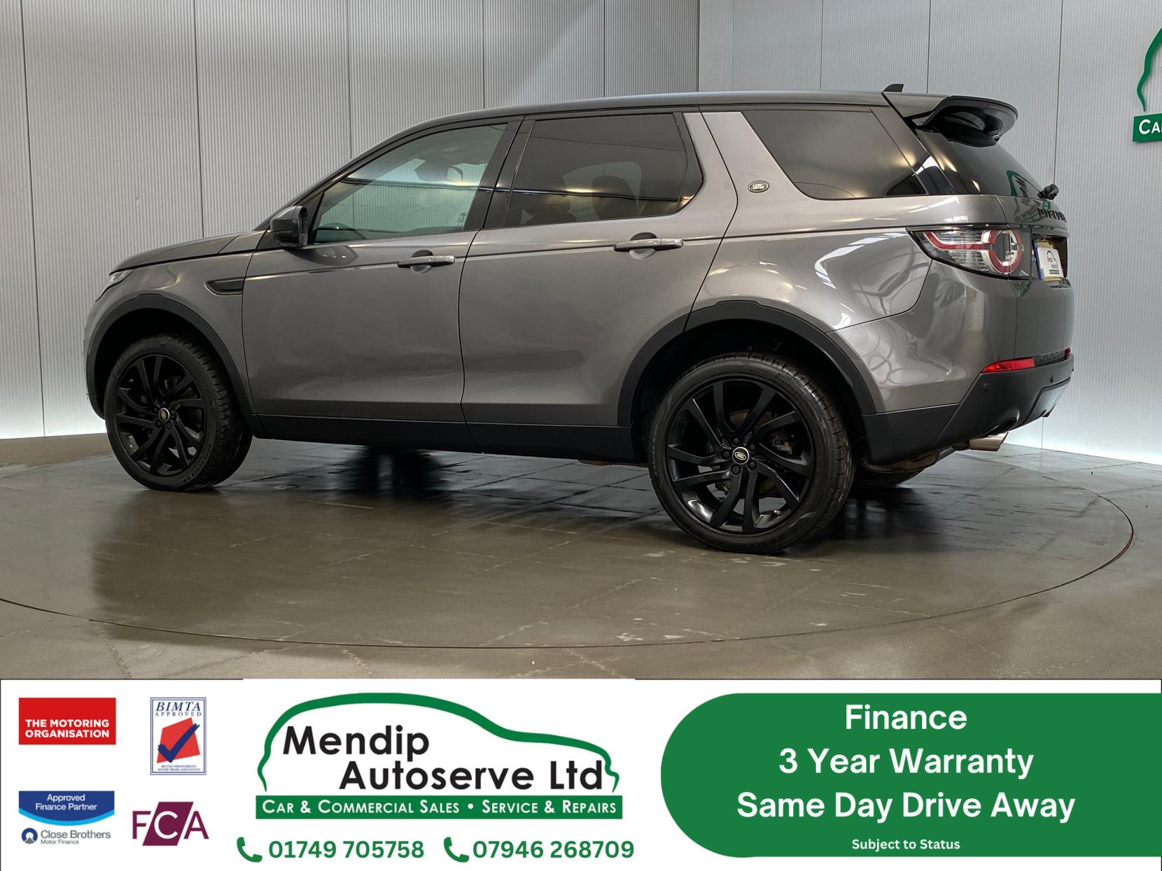Land Rover Discovery Sport 2.0 TD4 HSE Black SUV 5dr Diesel Auto 4WD Euro 6 (s/s) (180 ps)