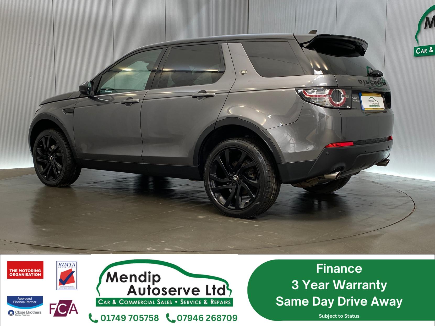 Land Rover Discovery Sport 2.0 TD4 HSE Black SUV 5dr Diesel Auto 4WD Euro 6 (s/s) (180 ps)