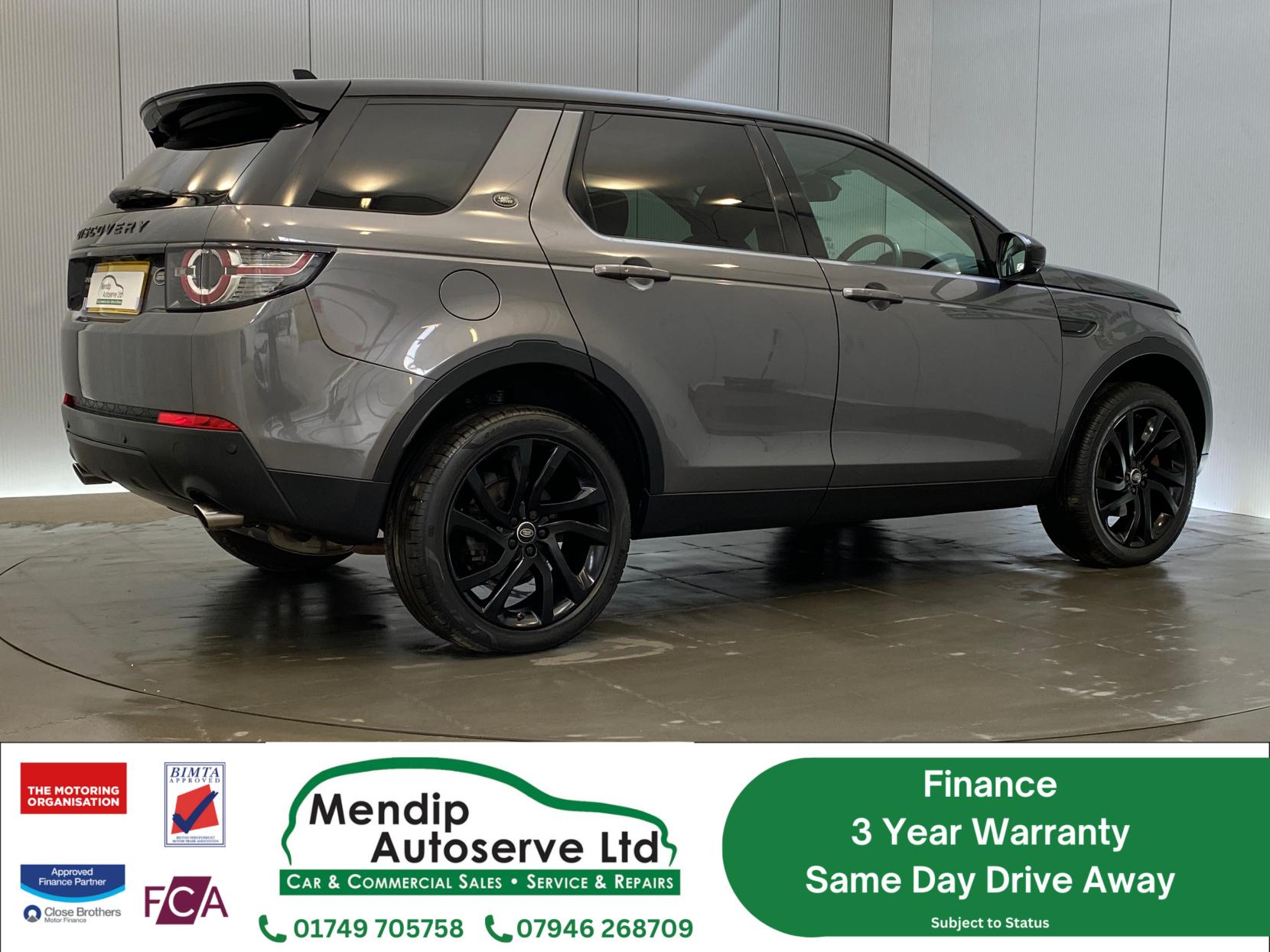 Land Rover Discovery Sport 2.0 TD4 HSE Black SUV 5dr Diesel Auto 4WD Euro 6 (s/s) (180 ps)