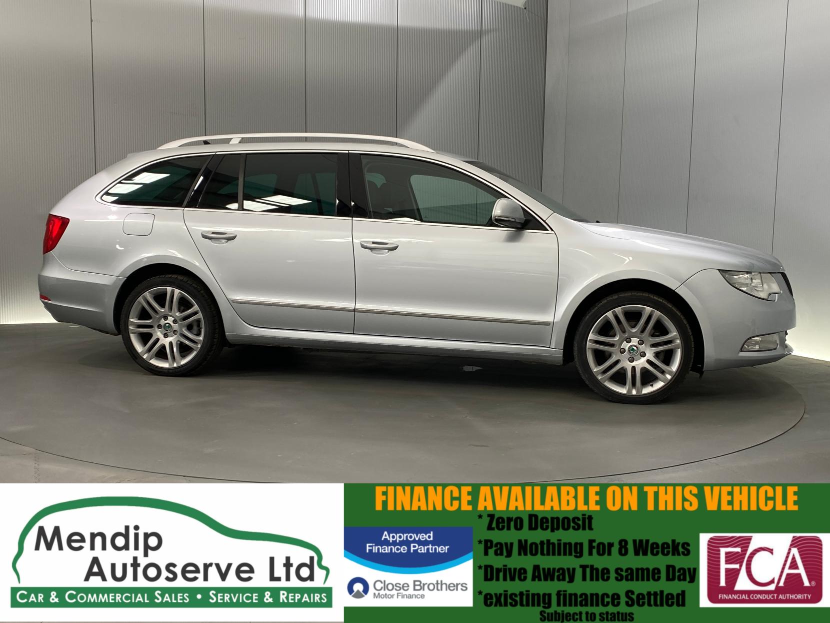 Skoda Superb 2.0 TFSI Elegance Estate 5dr Petrol DSG Euro 5 (200 ps)