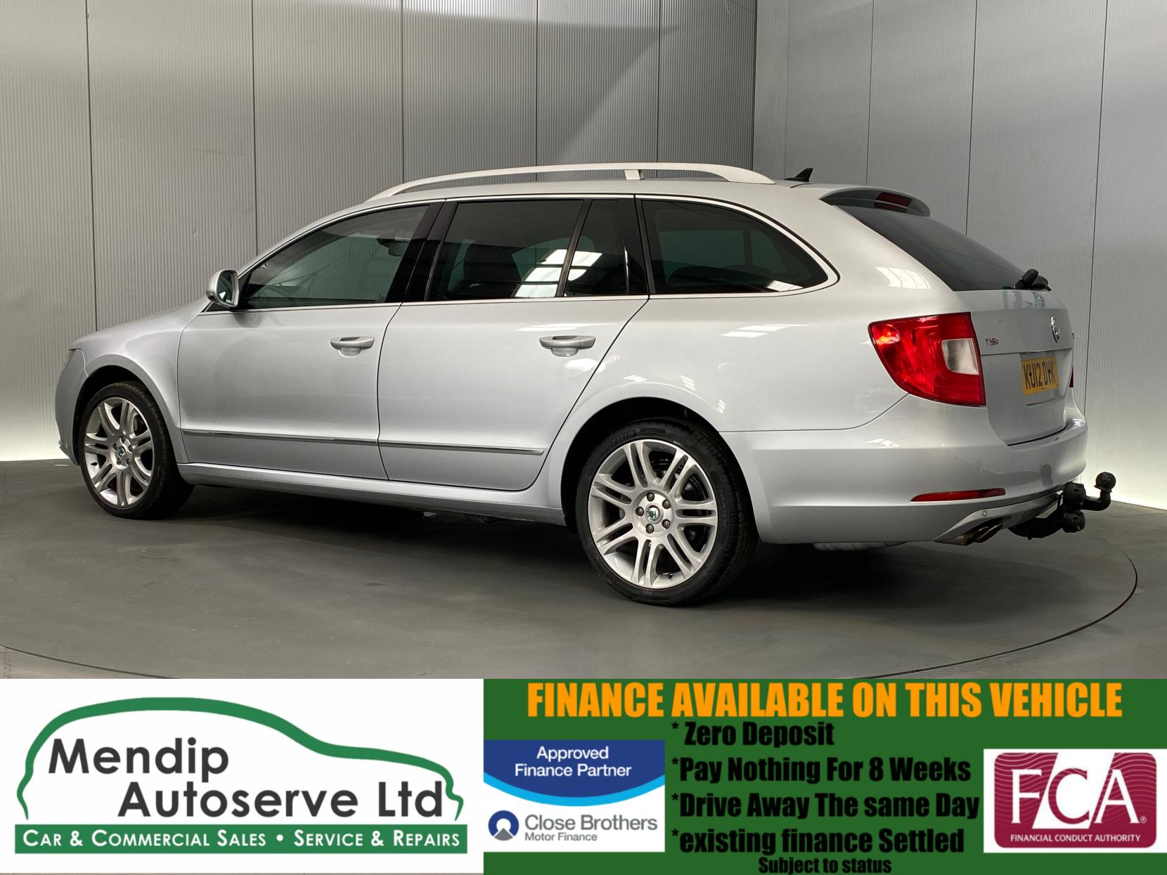 Skoda Superb 2.0 TFSI Elegance Estate 5dr Petrol DSG Euro 5 (200 ps)