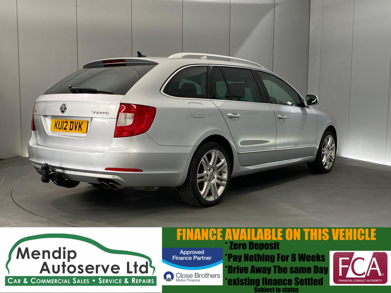 Skoda Superb 2.0 TFSI Elegance Estate 5dr Petrol DSG Euro 5 (200 ps)