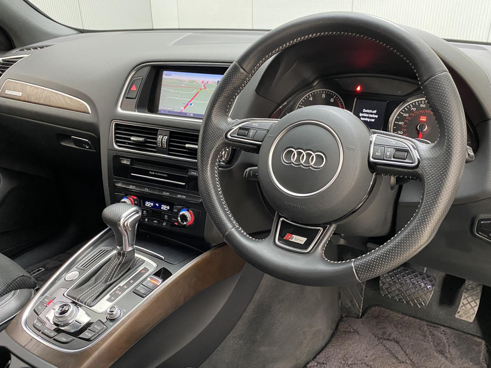 Audi Q5 2.0 TFSI S line SUV 5dr Petrol Tiptronic quattro Euro 6 (s/s) (225 ps)