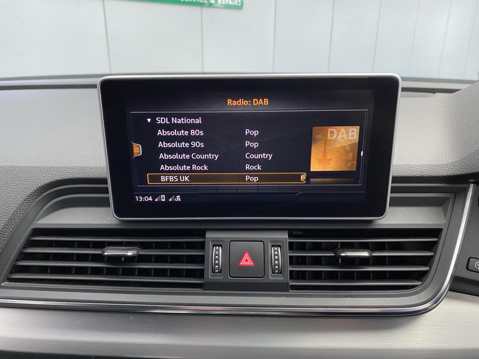 Audi Q5 2.0 TDI 40 S line SUV 5dr Diesel S Tronic quattro Euro 6 (s/s) (190 ps)